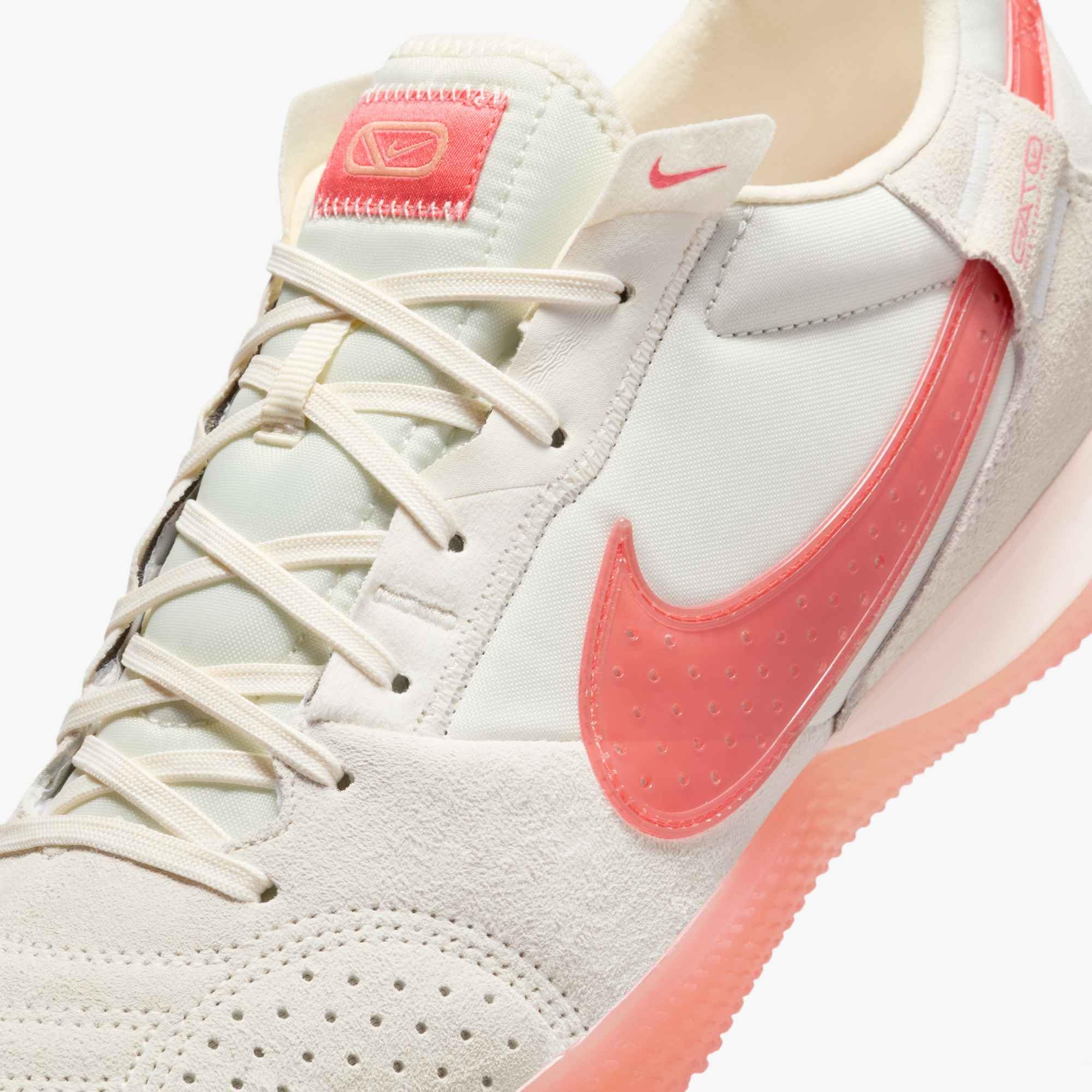 Nike Streetgato Low-Top Soccer Shoes (DC8466-104, Pale Ivory/Apricot Agate) Size 11