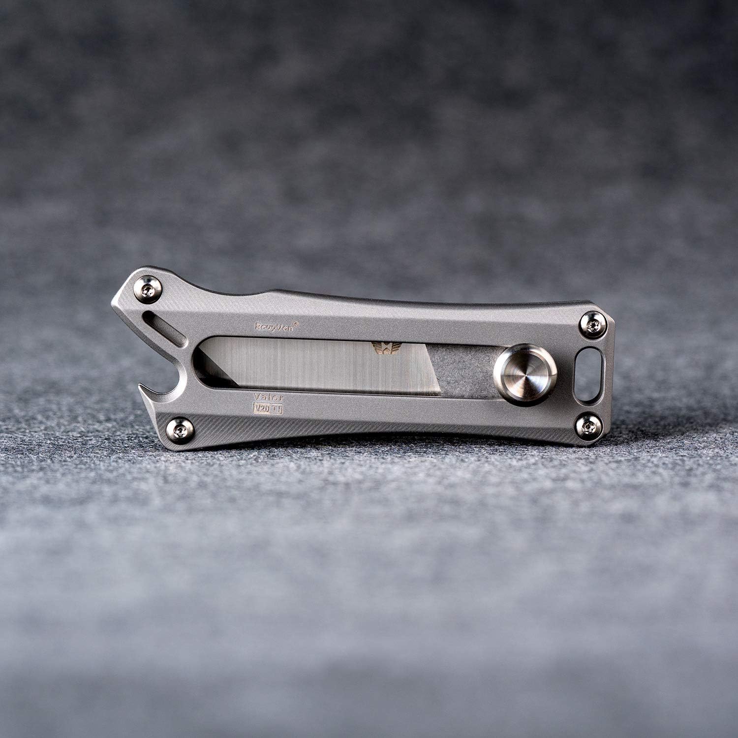 Bеѕt Prоmо RovyVon V20 Titanium Utility Knife,Razor Blade Replaceable Knife,with Bottle Opener Keychain EDC Tool for Outdoor Hiking Camping (Gray) Uр Tо 40% оƒƒ RovyVon V20 Titanium Utility Knife,Razor Blade Replaceable Knife,with Bottle Opener Keychain EDC Tool for Outdoor Hiking Camping (Gray)