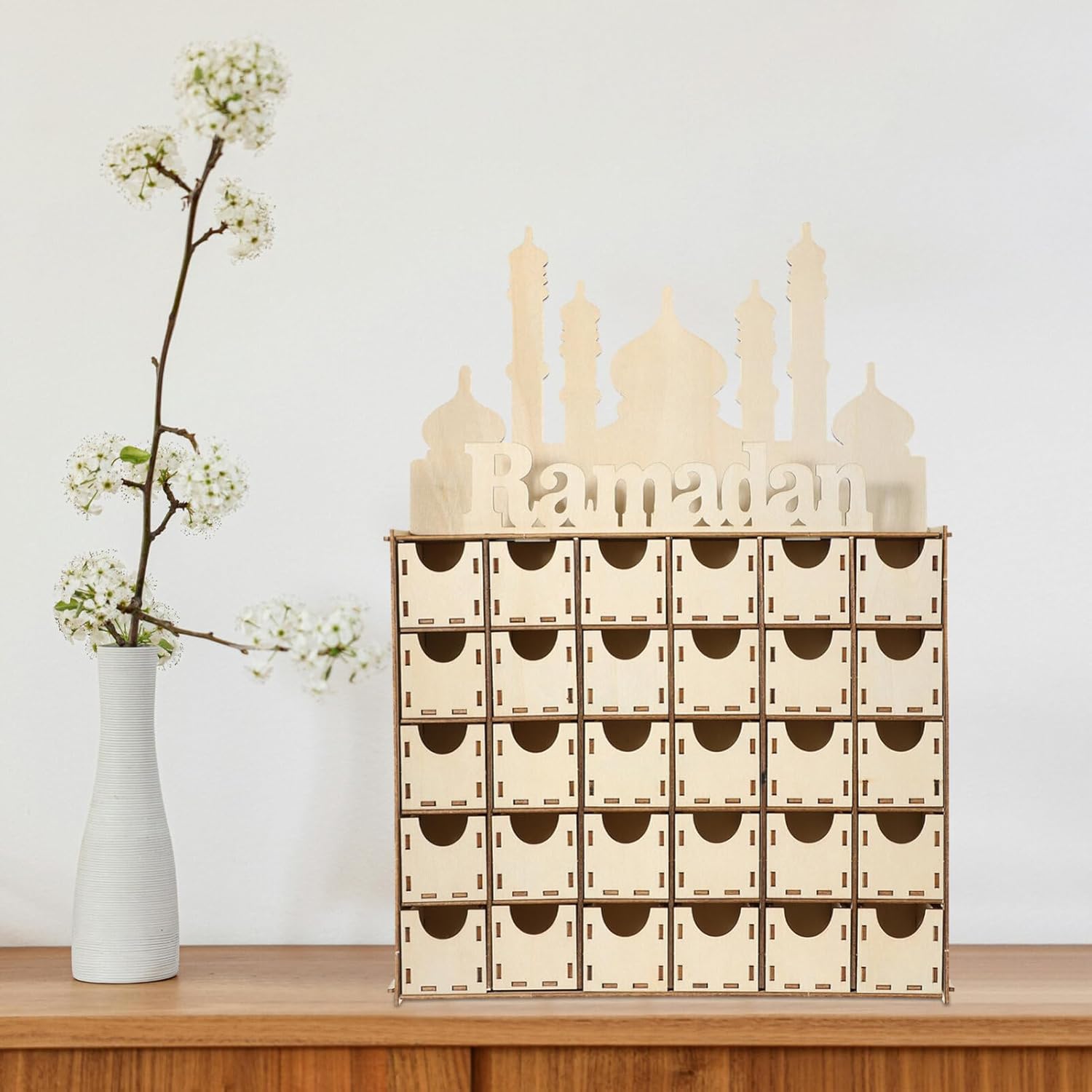 Ramadan Wooden Countdown Calendar Advent Calendar for Home Decor Unique Islamic Decoration for Eid Mubarak Celebrations Elegant Wood Craft Design
