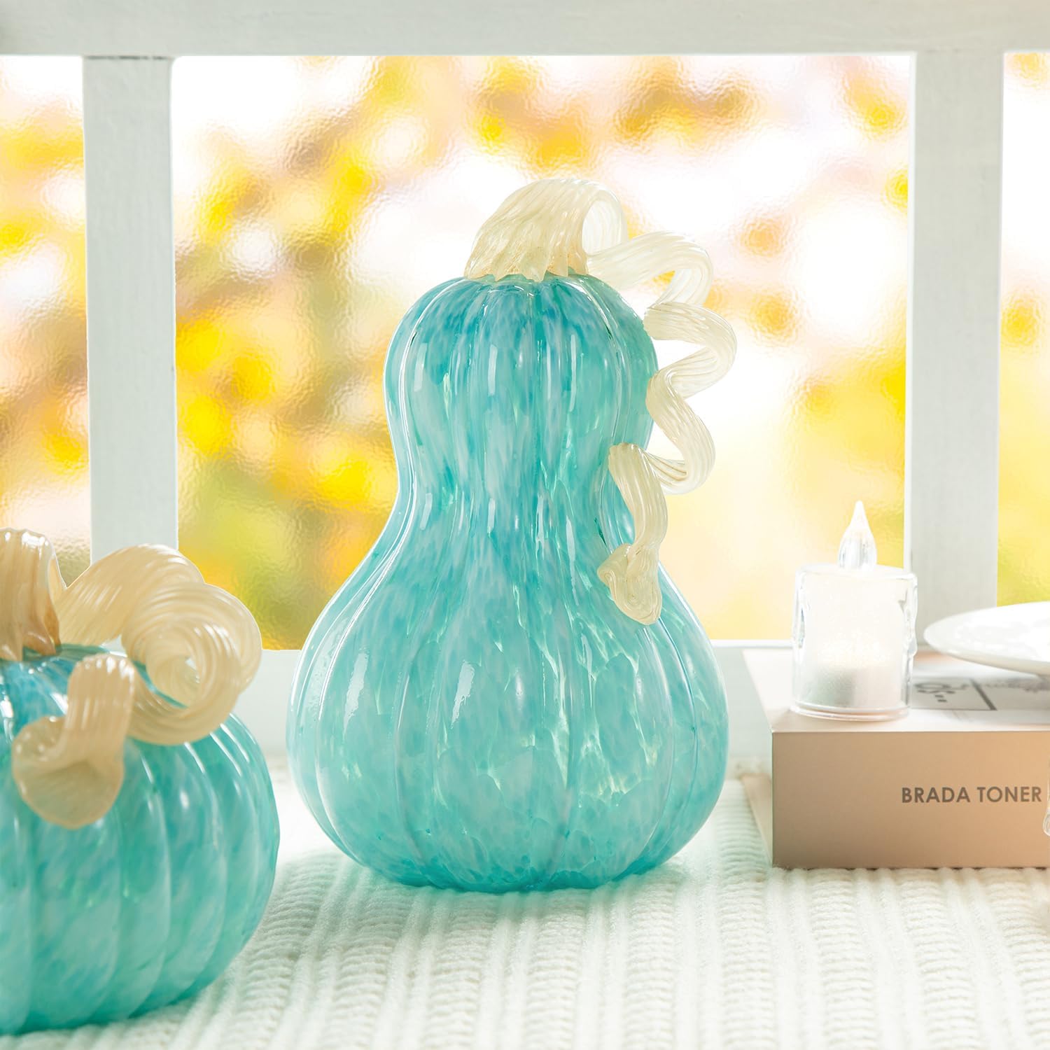 Glitzhome 8.5" H Fall Glass Gourd,Tabletop Crystal Pumpkin Craft Ornament for Home Decor Halloween Party Decoration Thanksgiving Gift Fall Pumpkin Decor,Turquoise
