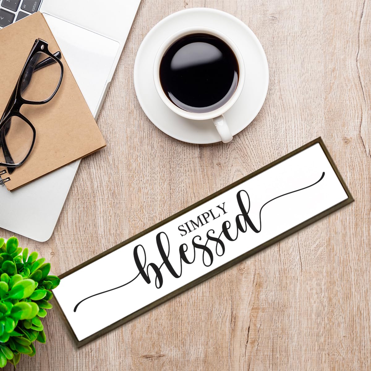 Drewniany znak dekoracyjny A32