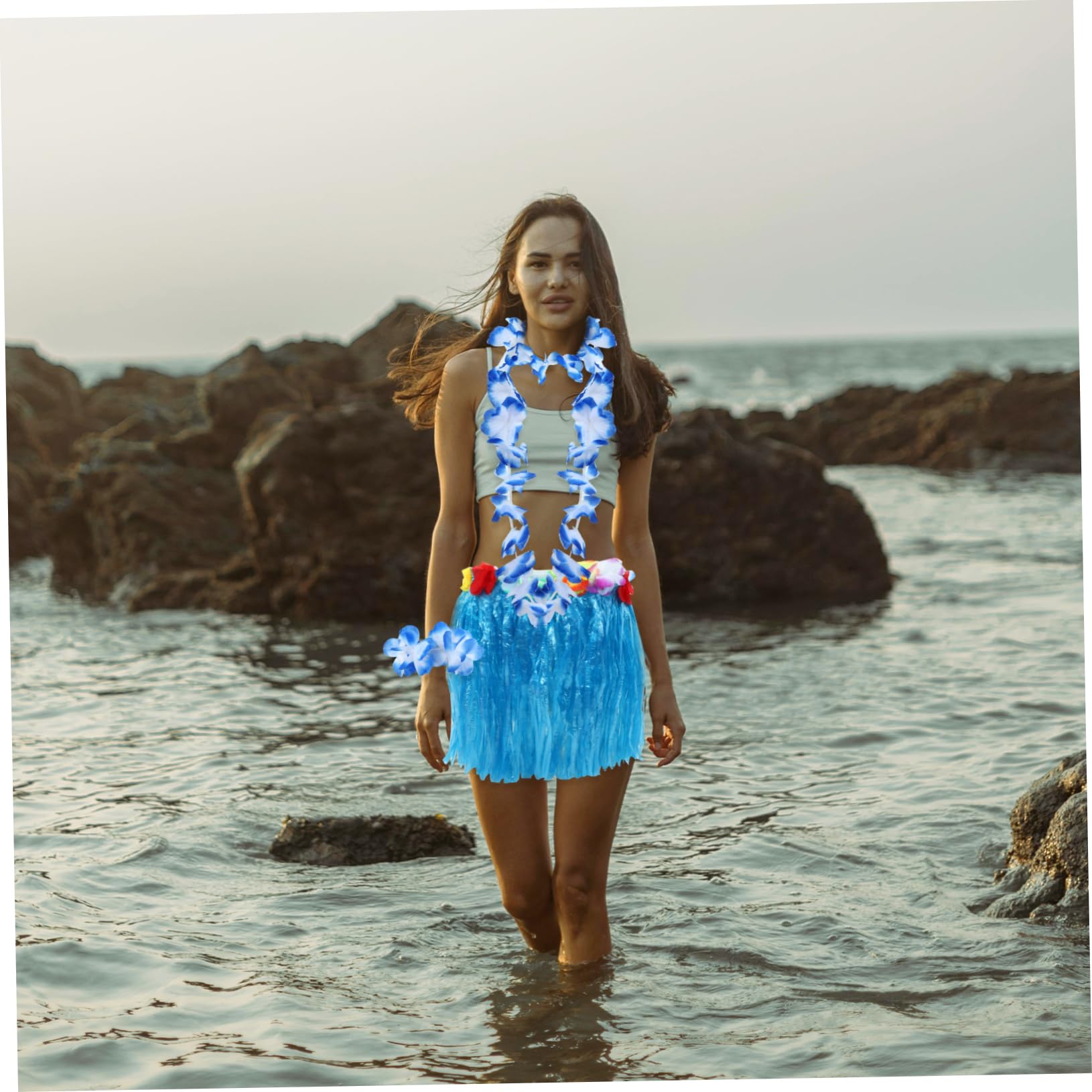 MUCKLILY 6 Stück Hawaii Partyzubehör mit Dekorativen Baströcken und Hawaii Girlanden aus Stoff und Pp für Erwachsene als Fotorequisite und Geschenk bei Hochzeiten