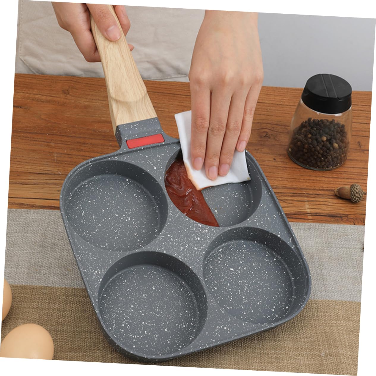 Cabilock Kitchen Egg Frying Pan Nonstick Egg Cooker for Breakfast Frying Pan for Eggs Burgers Pancakes Compatible with Gas Induction Stoves