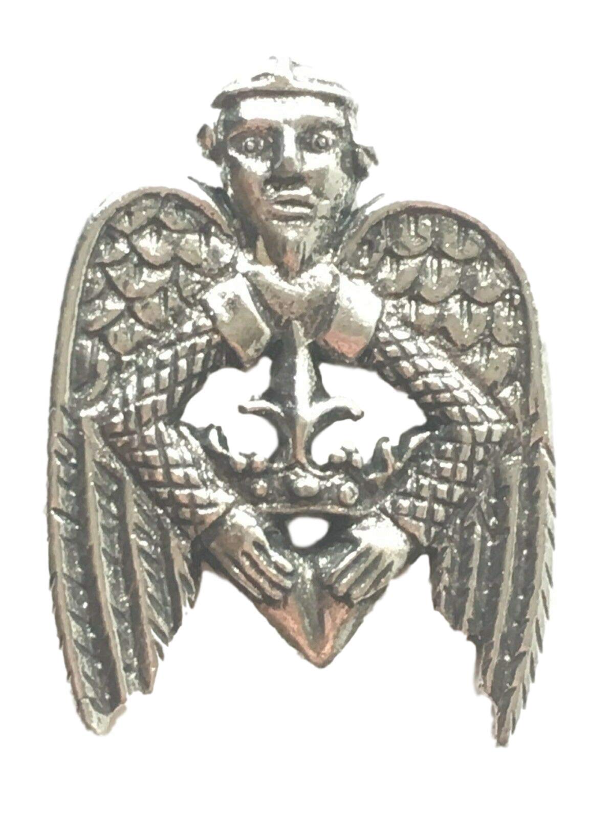 emblems gifts Winged pilgrim holding a crown Medieval Pewter Lapel Pin Badge + 59mm Button Badge