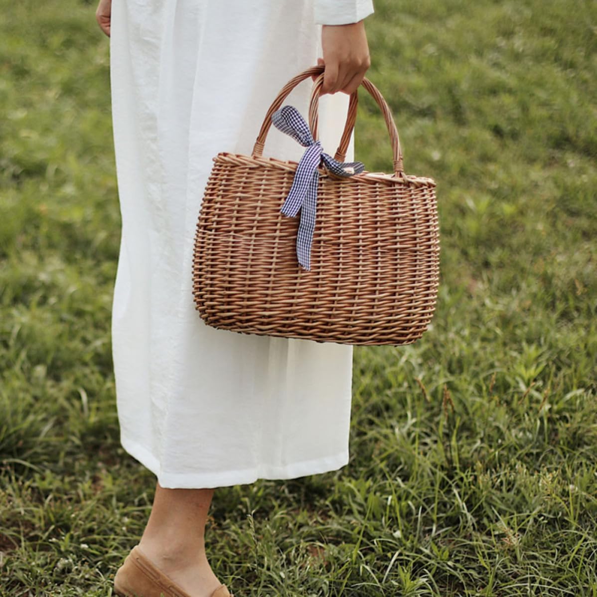 Hand Woven Shopping Basket Rattan Carry Basket for Flowers