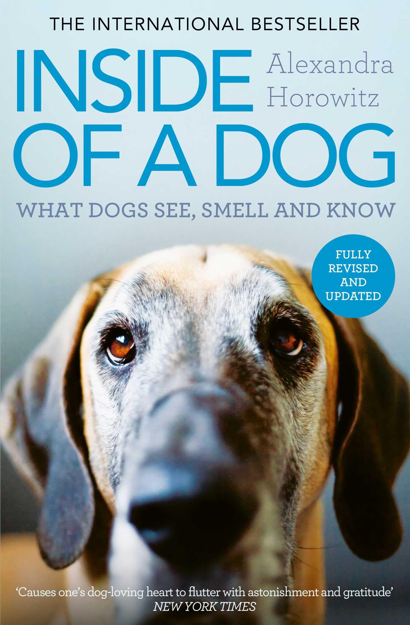 Inside of a Dog by Alexandra Horowitz (Paperback Book)