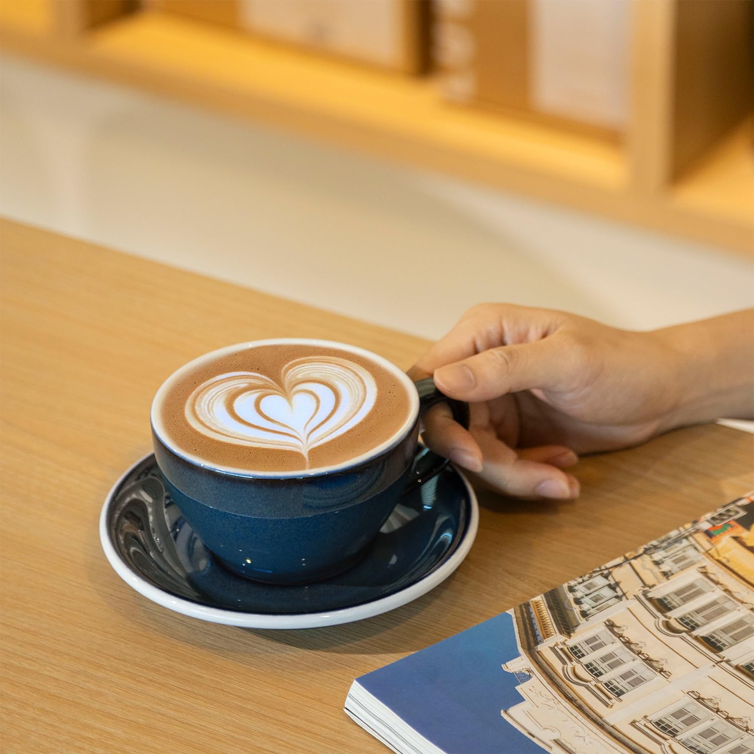 Loveramics Ceramiczne filiżanki do kawy, 284 ml, filiżanka Latte Art ze spodkiem do cappuccino, herbaty, espresso, z kamionki o grubych ściankach, zestaw filiżanek do cappuccino do kawiarni i baristy