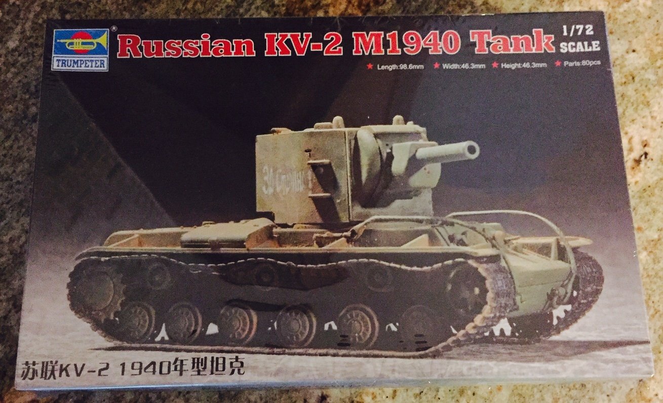 Trumpeter 1: 72 - KV-2 Russian Heavy Tank