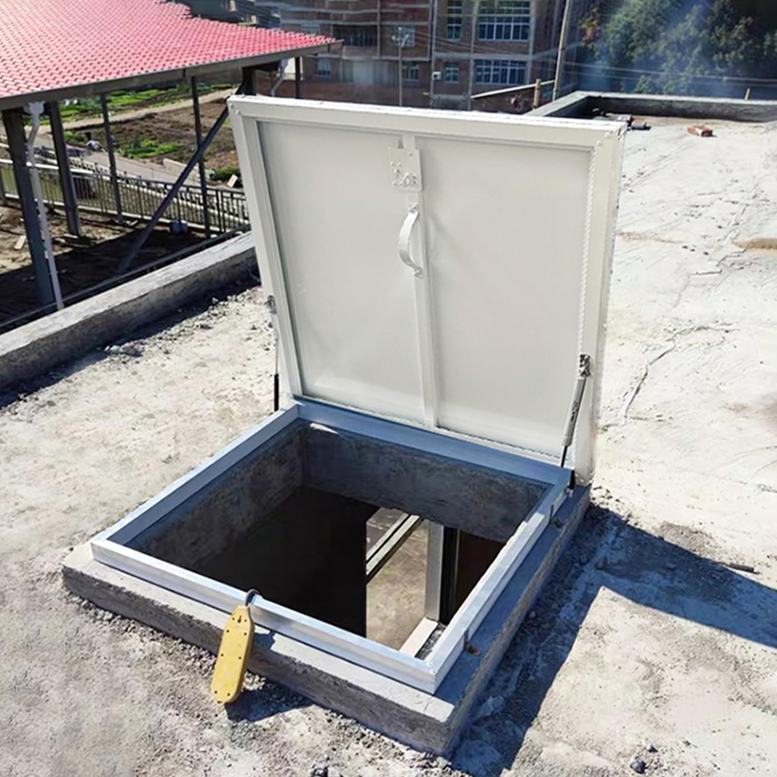 Claraboya Techo Trampilla de Acceso Impermeable contra Lluvia y Entrada de Emergencia con Pestillo