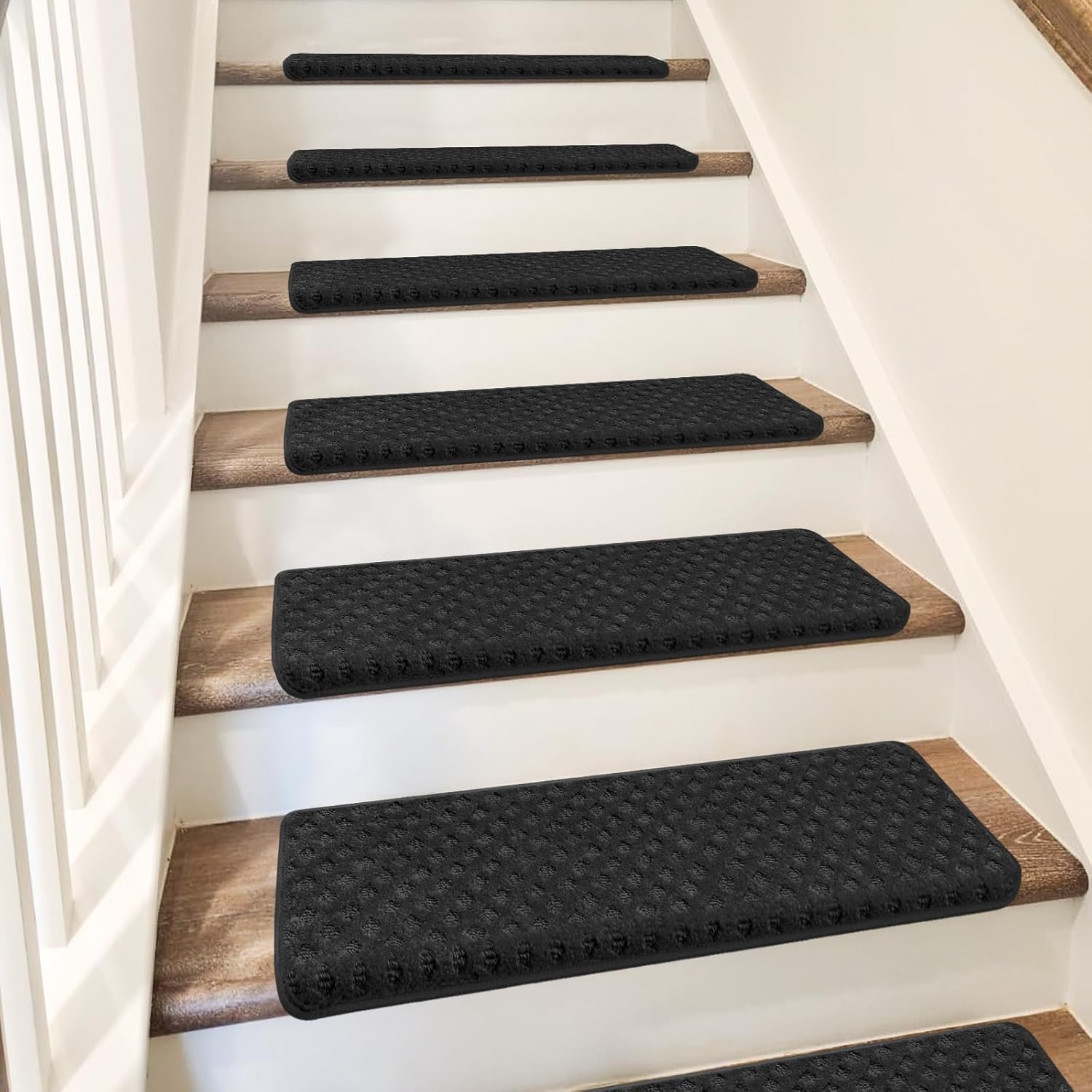 PURE ERA Bullnose Carpet Stair Treads Tape Free Non-Slip Indoor Stair Protectors Pet Friendly Stair Treads for Wooden Steps 9.5" x 30"(7 Pieces,Black Mini-Diamond Trellis)
