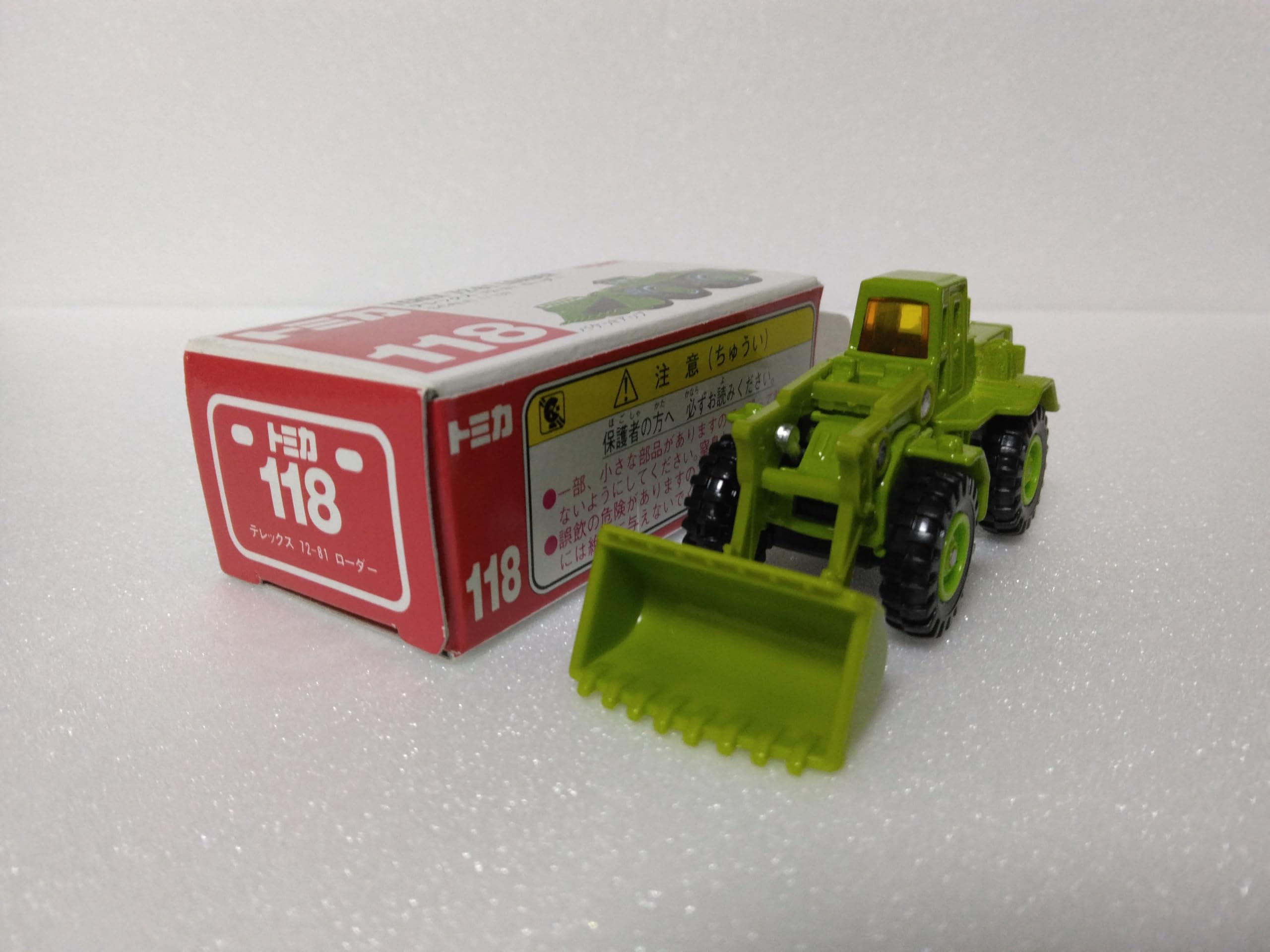 トミカ (81台) Amazon.co.jp: トミカ ダイキャストミニカー、No.118 テレックス 72-81