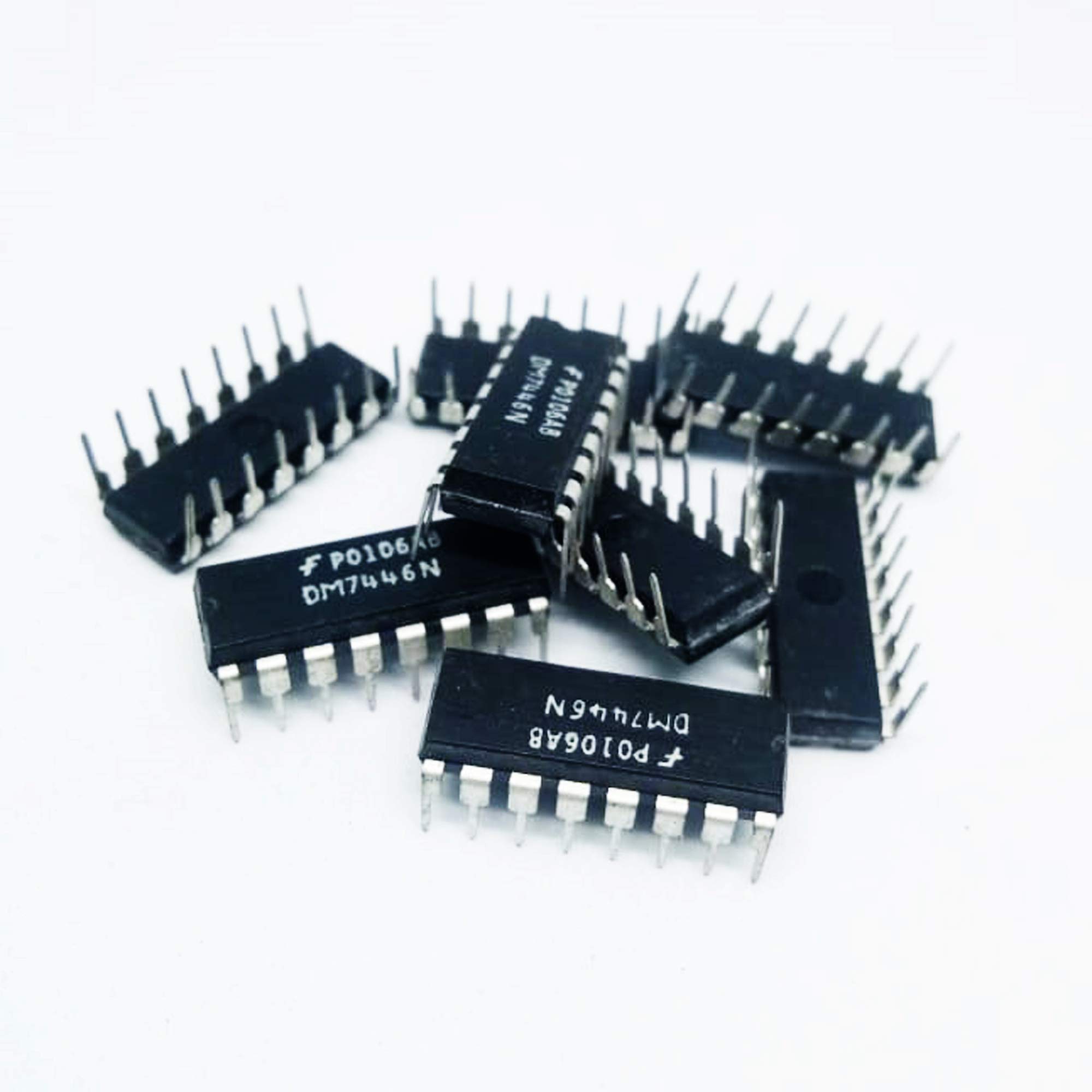 DM7446N / 7446 BCD to 7-Segment Decoders/Drivers IC(PACK OF 5) by