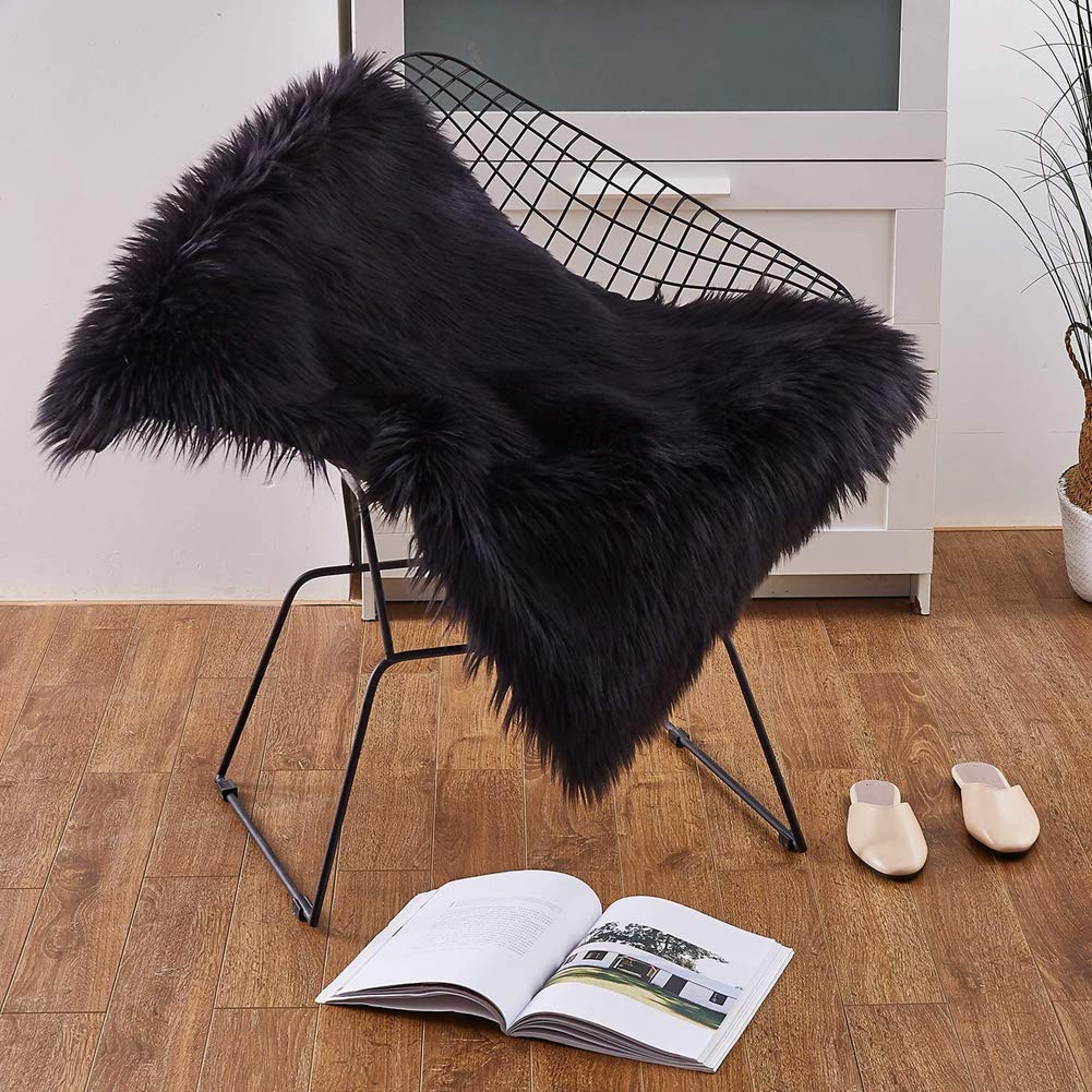 Faux Schaffell Wolle Teppich Schwarz 40 x 60 cm dick waschbar maschinenwaschbar Allergie Imitat Toison Moquette