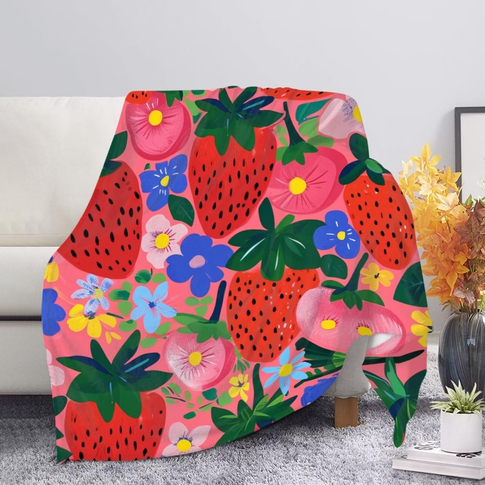 Allcute Fuzzy Red Graphic Print Couch Blanket for Bed Living Room Cozy Soft Sofa Throws Lovely Floral Strawberry Throw Blanket for Fall Winter