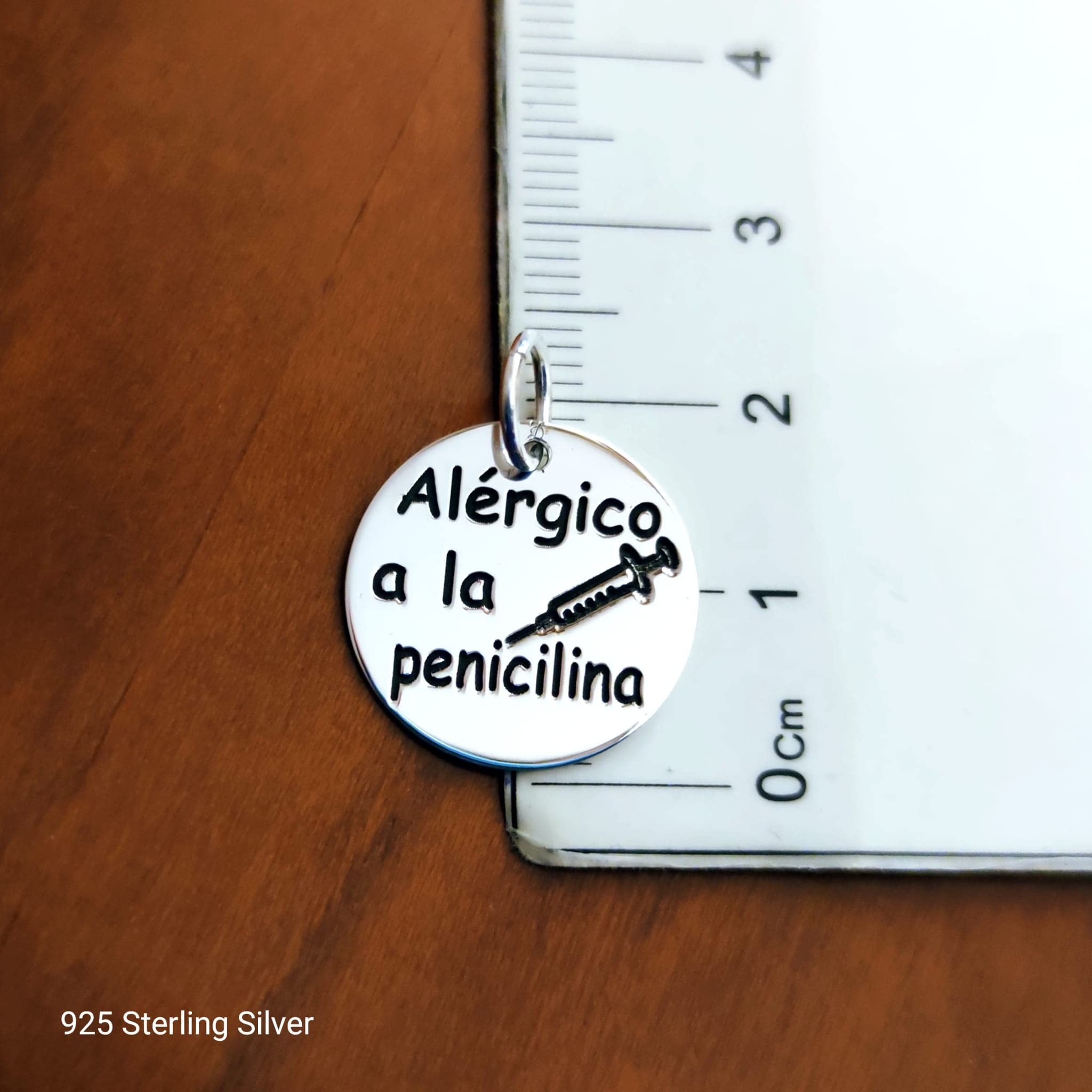 Disco de Plata grabado Alérgico a la penicilina una alerta médica colgante que podrás llevar contigo