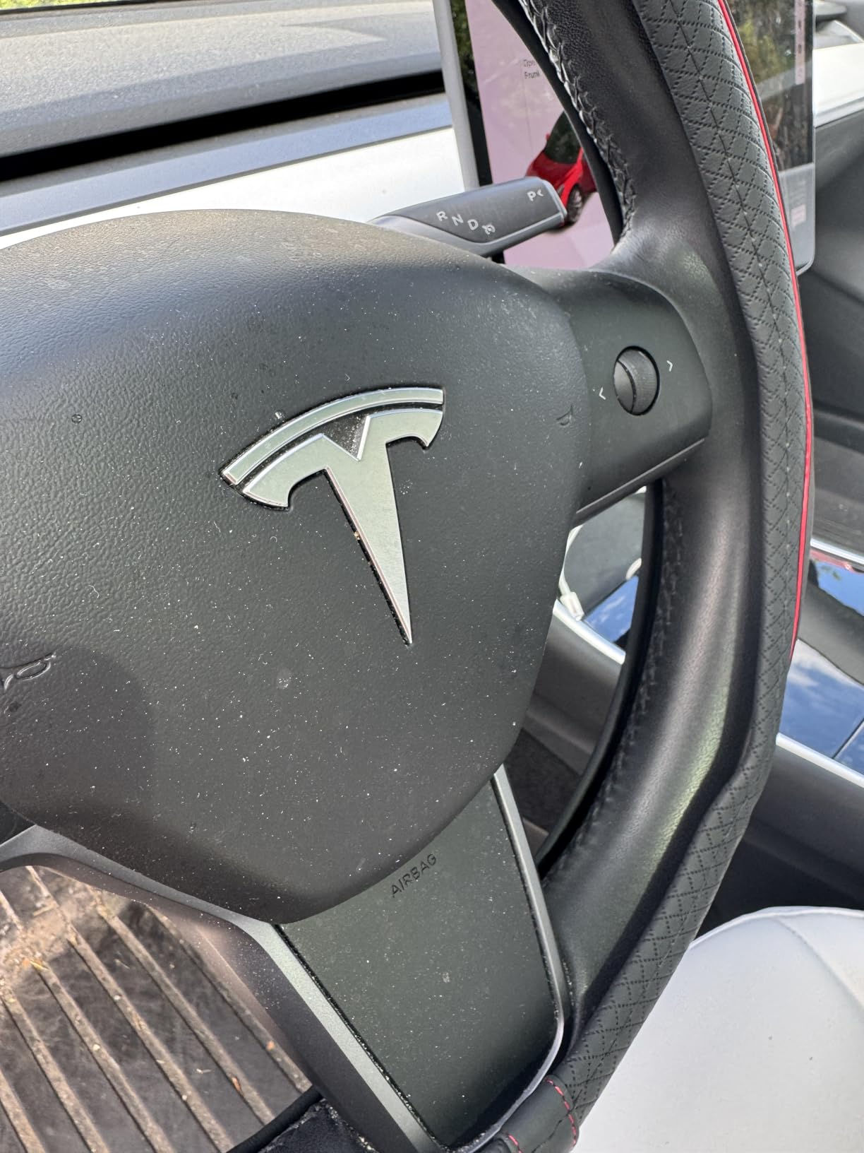 Tesla Model Y & Model 3 Nappa Leather Steering Cover – Non-Slip (2017–2026)
