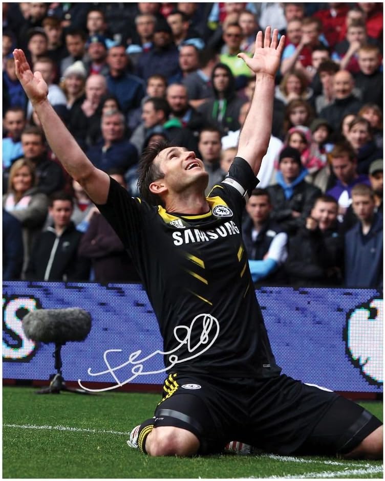 Frank Lampard - Chelsea Autographed Signed 21cm x 29.7cm A4 Photo Poster