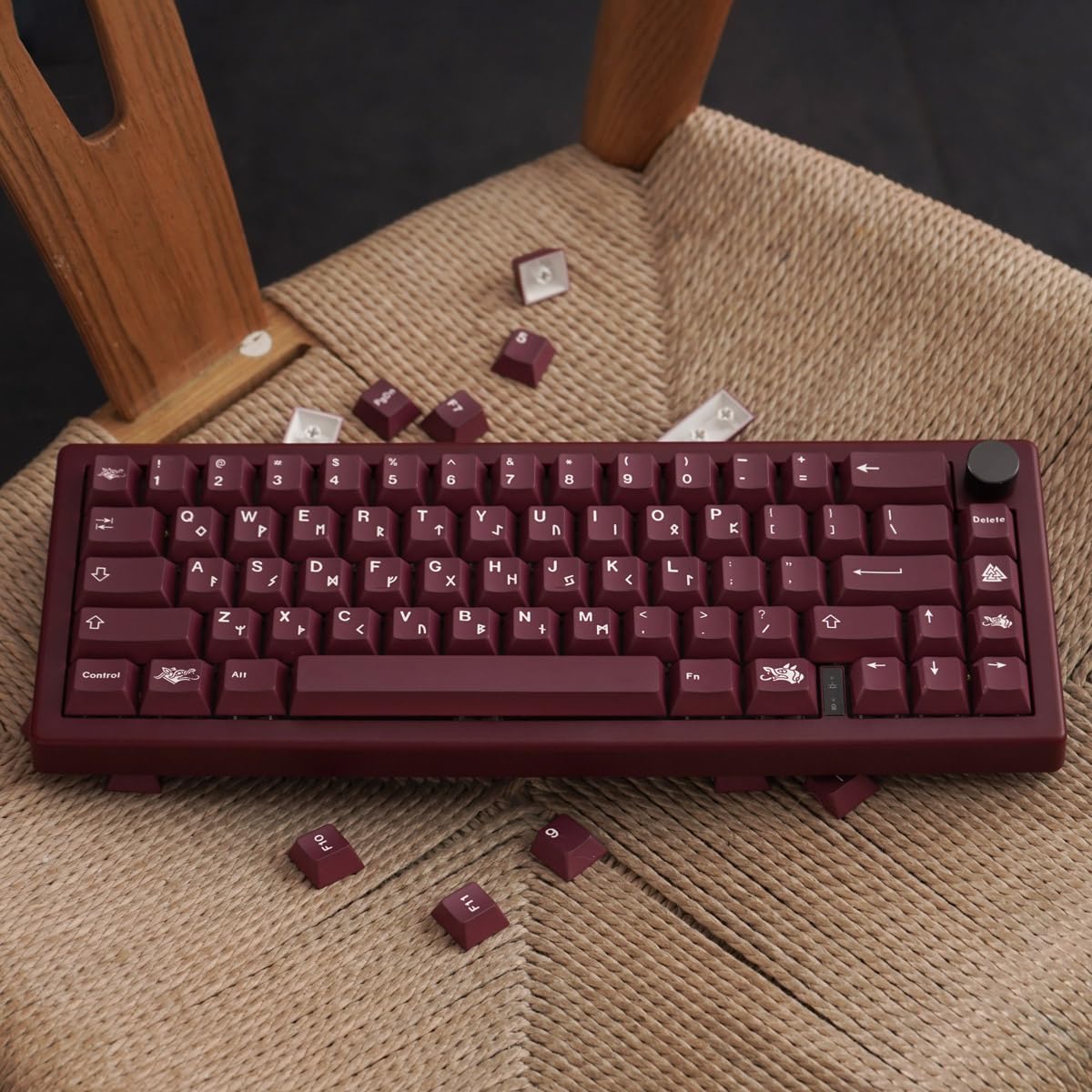 Amazon | CasCam GMK BLOT Blood Sacrifice レッド メカニカル 