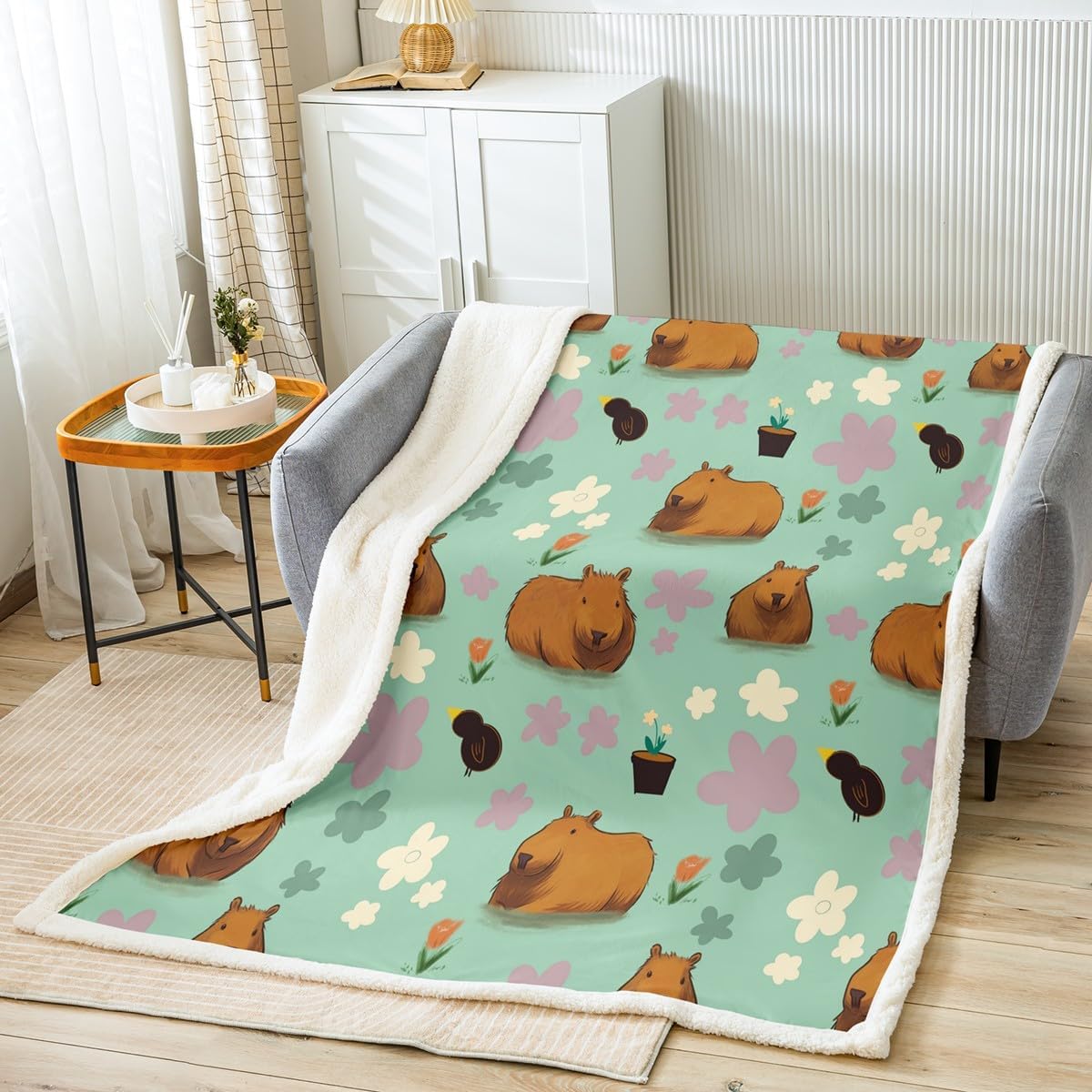 Erosebridal Brown Capybara Fleece Blanket Throw Cartoon Animal Style Throw Blanket, Wildlife Animal Chicken Fuzzy Blanket Cute Pet Capybara Floral Flannel Blanket Gifts for Capybara Lovers