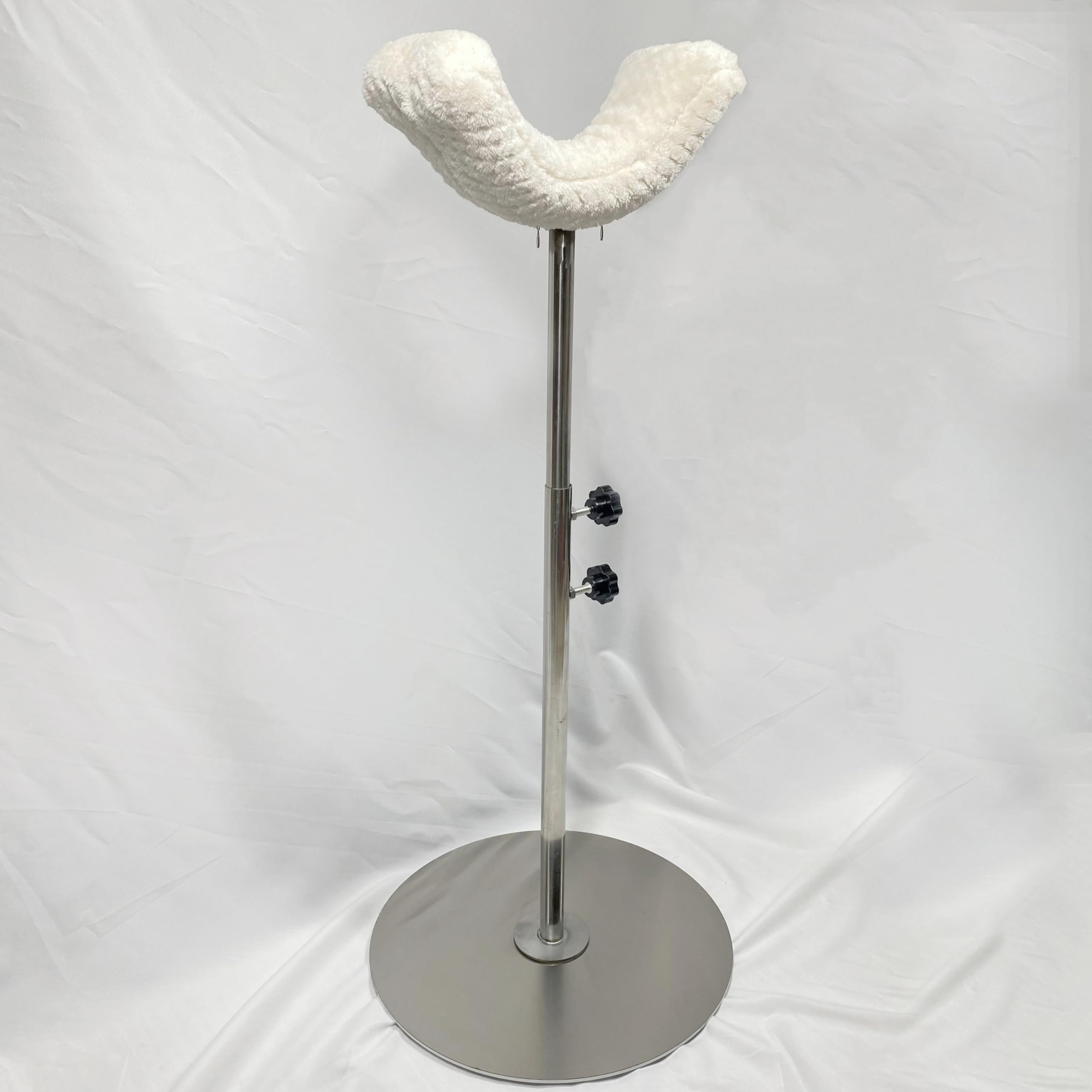 Amazon.com: Sex doll standing stand/adult doll auxiliary support stand,  adult doll display stand (suitable for TPE or silicone large adult dolls)  (Support the crotch area) : Toys & Games
