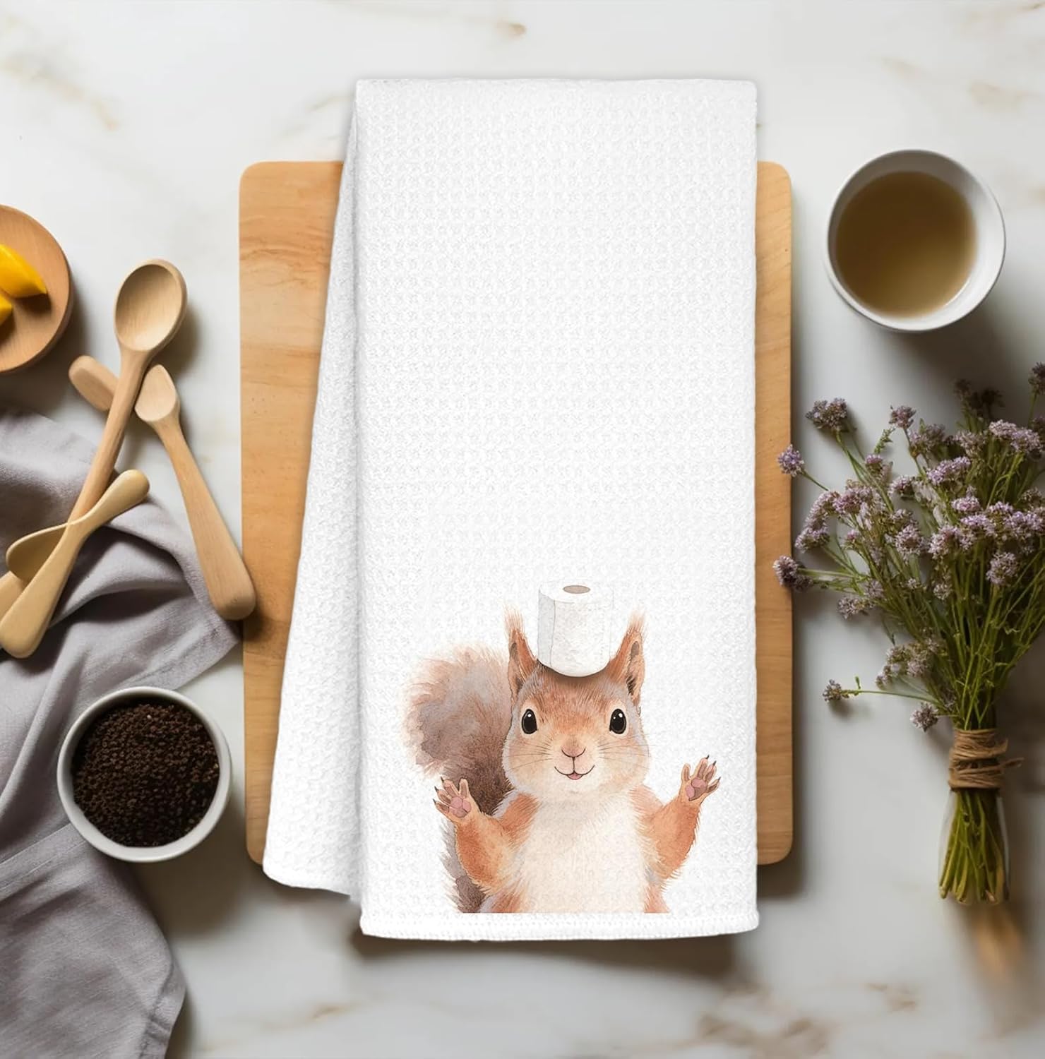 Squirrel Bathroom Hand Towels Decor, Squirrel Lovers Gifts Decorative Hand Towels for Kids Bathroom, Funny Kitchen Towels, 16x24 Inch - Image 2
