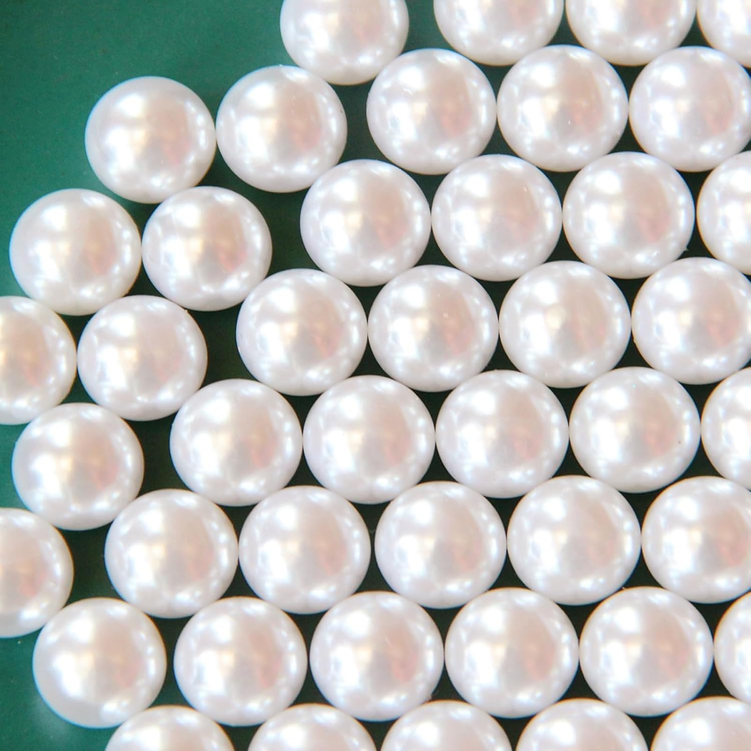 2000PCS No Hole Pearls Vase Fillers, 6MM White Pearls for Craft No Holes, Faux Plastic Makeup Round Pearls Beads for Nail Face Art,Table Scatter, Wedding, Birthday, Home Decoration