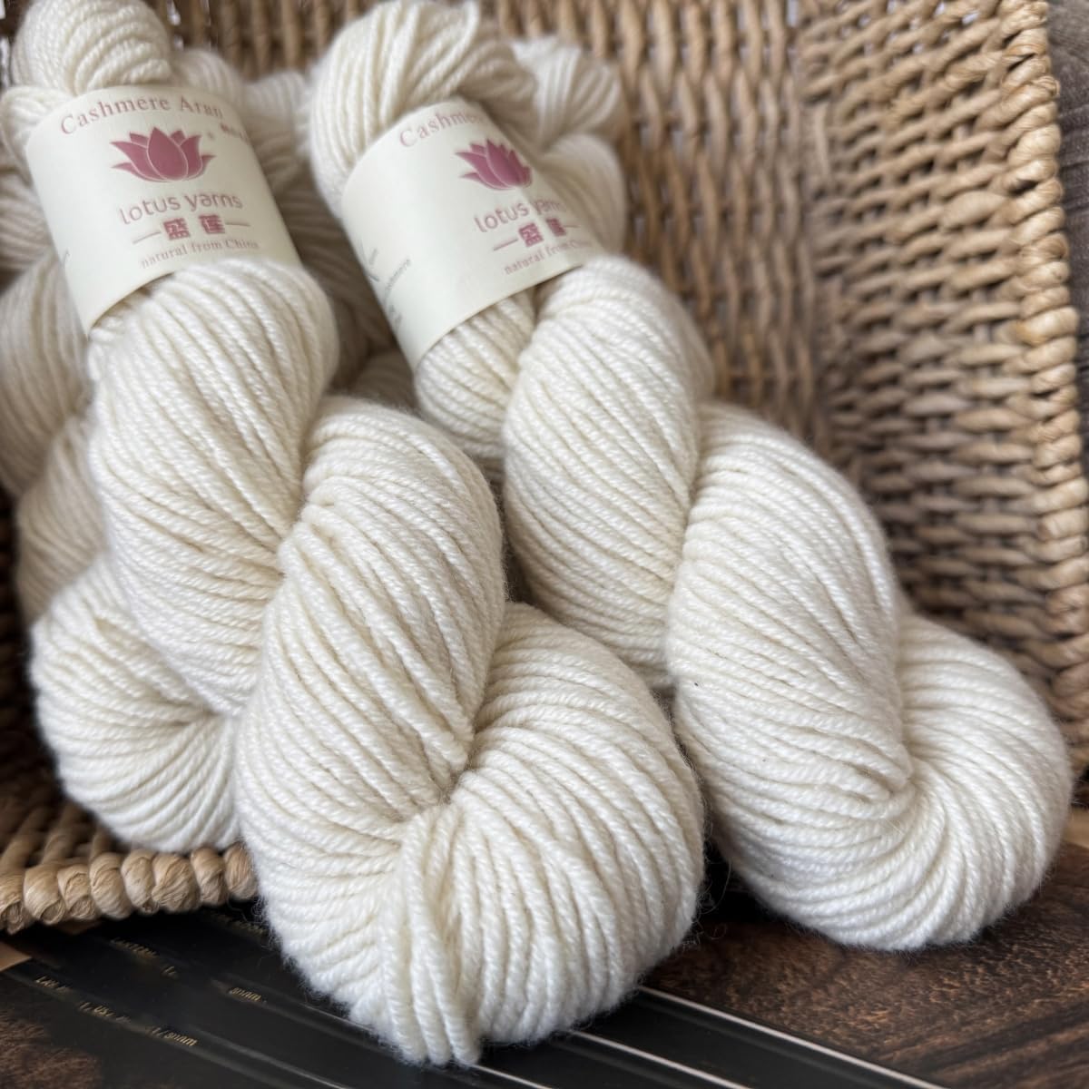 Lotus 100% Cashmere Worsted Knitting Yarn, Soft Fluffy Crochet Yarns, Great for Baby Garments, Scarves, Hats and Craft Projects, NAT White