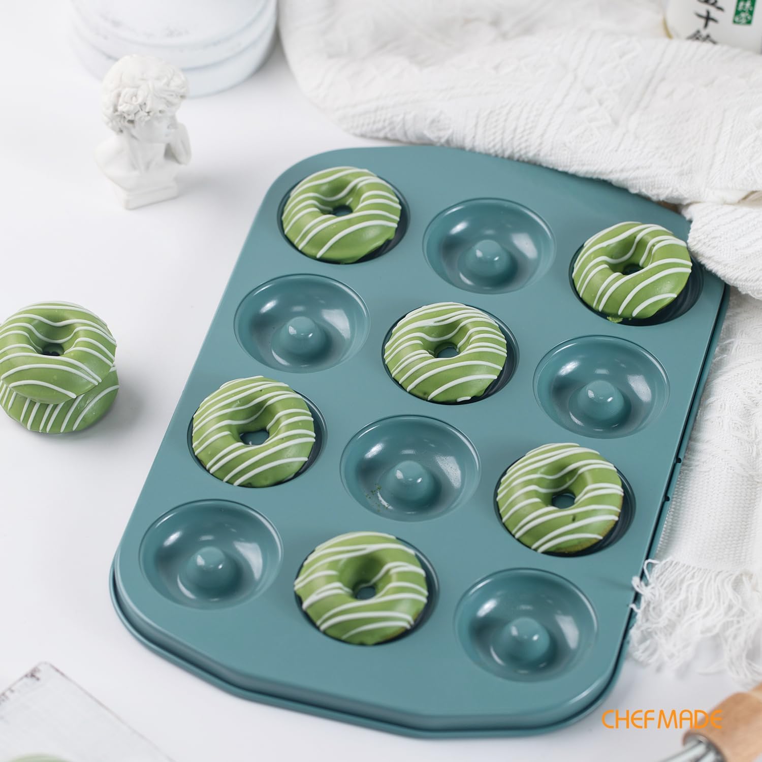 CHEFMADE Donut Pan, Nonstick Mini 12 Cavity Ring Donut pan for Baking, Bagel Pan Bakeware for Oven Baking (Green)