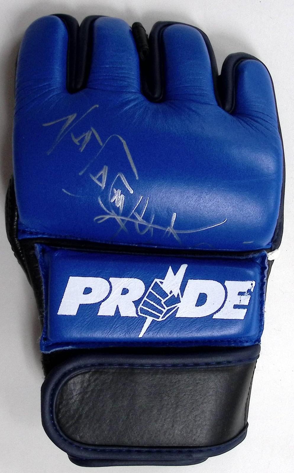 Amazon.com: Nobuhiko Takada Signed Pride FC MMA Glove PSA/DNA COA