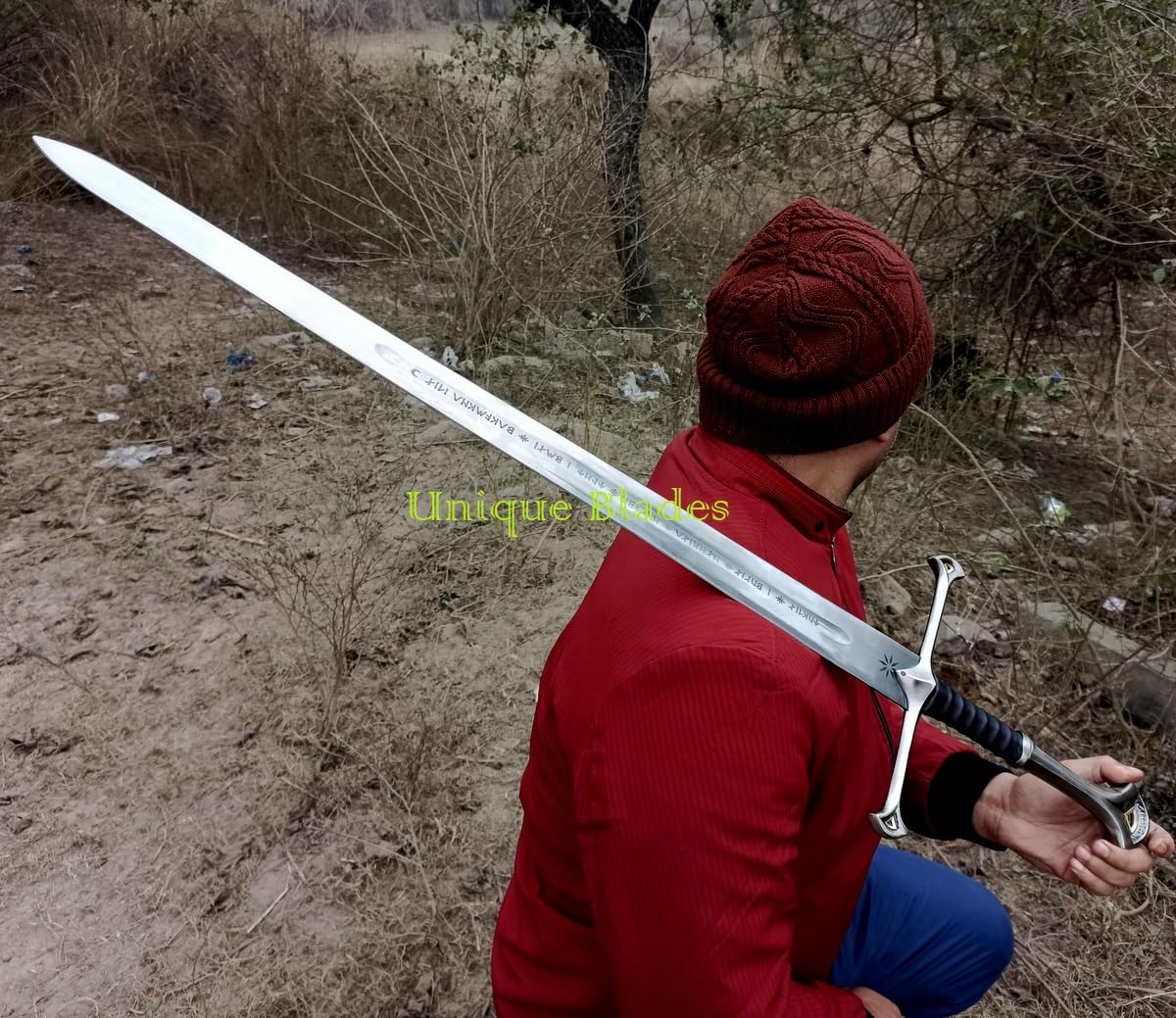 Anduril-Schwert des Striders, individuell graviertes Schwert, LOTR-Nachbildung, Herr der Ringe Geschenk, Wandhalterung und Schwertscheide aus 440C-Edelstahl, grau