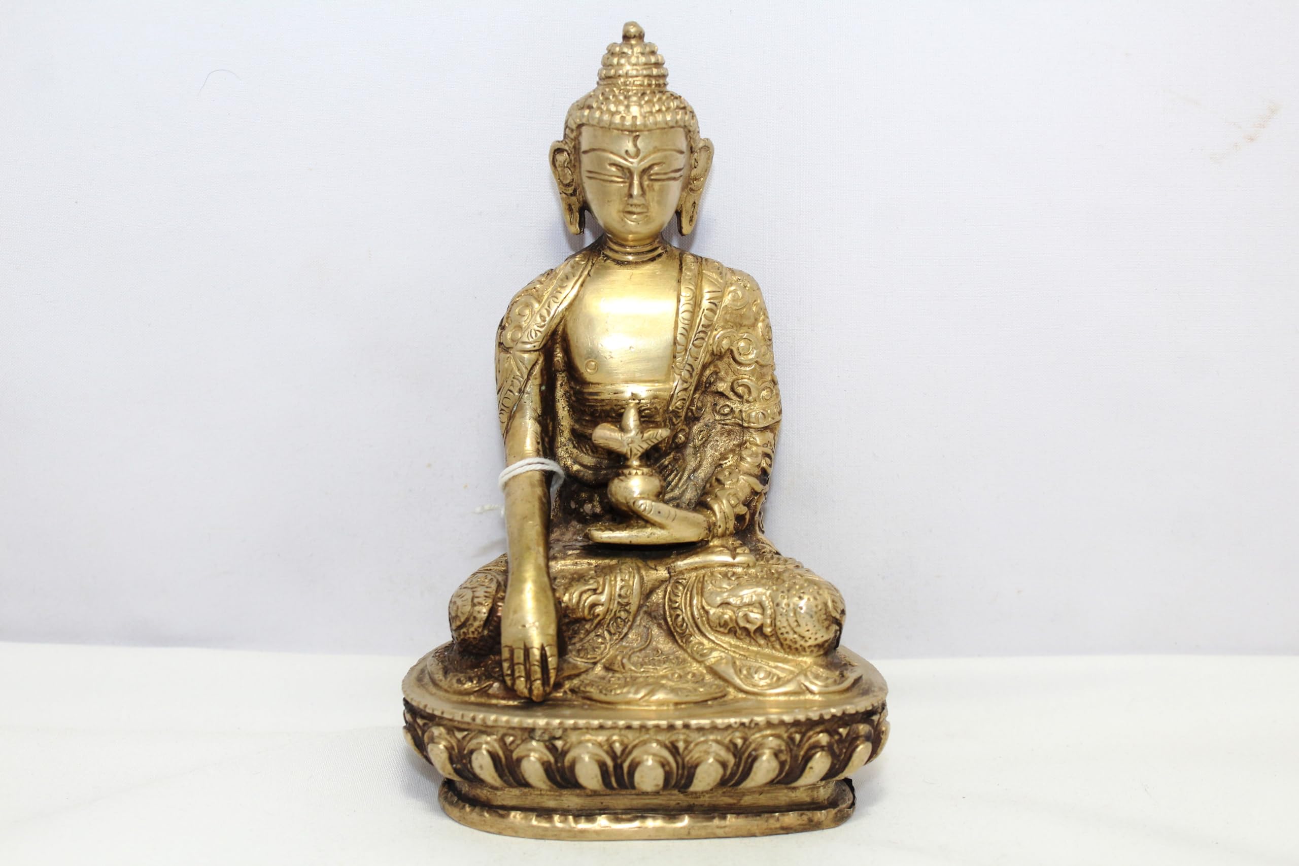 Rajasthan Gems Mosiężna statuetka Buddy buddyzm religia azjatycka dekoracja do domu figurka ręcznie grawerowana E368
