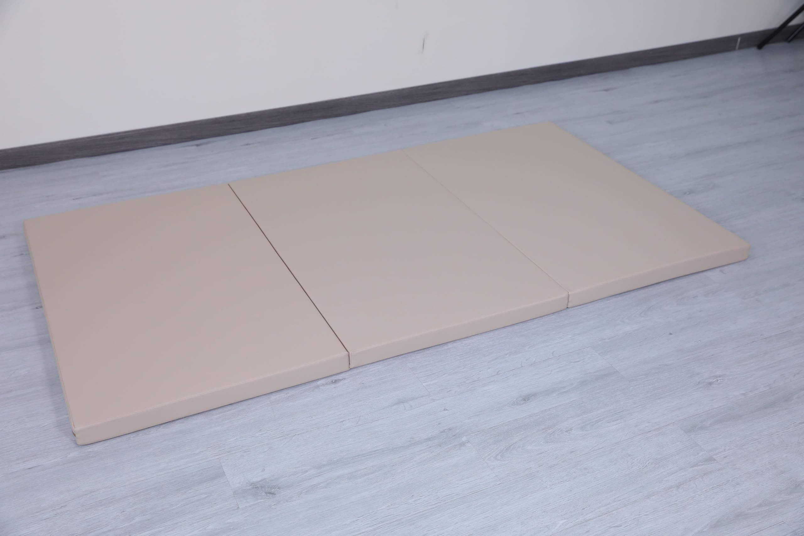 Tapis de gymnastique pliable en 3 parties - 180 x 100 x 5 cm - Beige