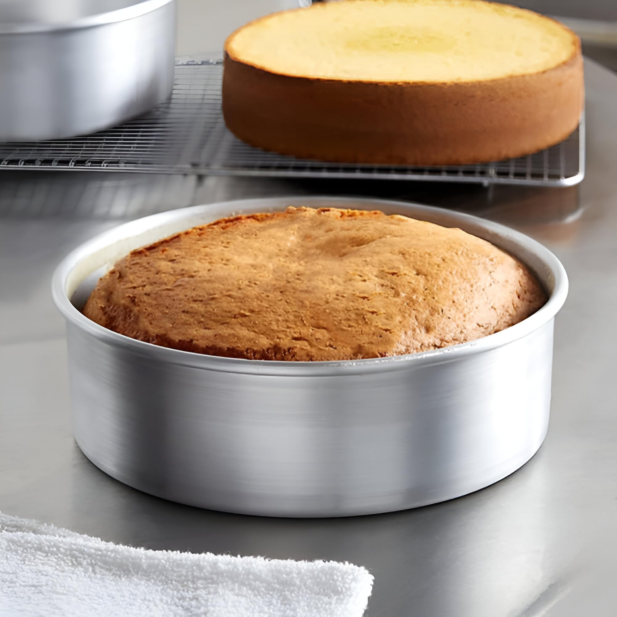 RINKLE TRENDZ Aluminium Round Cake Mould Cake Pan Cake Tin 7 Inches for Baking 750 Grams for Oven, Silver 1