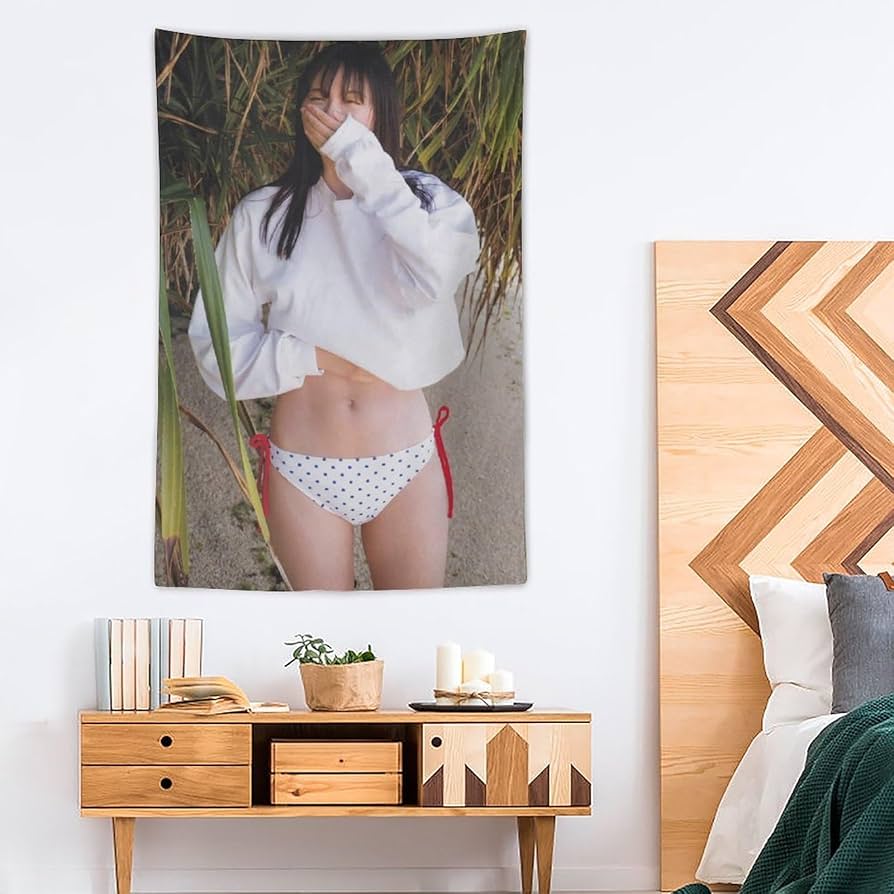 乃木坂46 - 乃木坂46 遠藤さくら サイン入りタペストリー Amazon.co.jp: 乃木坂46 遠藤さくら 直筆サイン入り掛け軸風