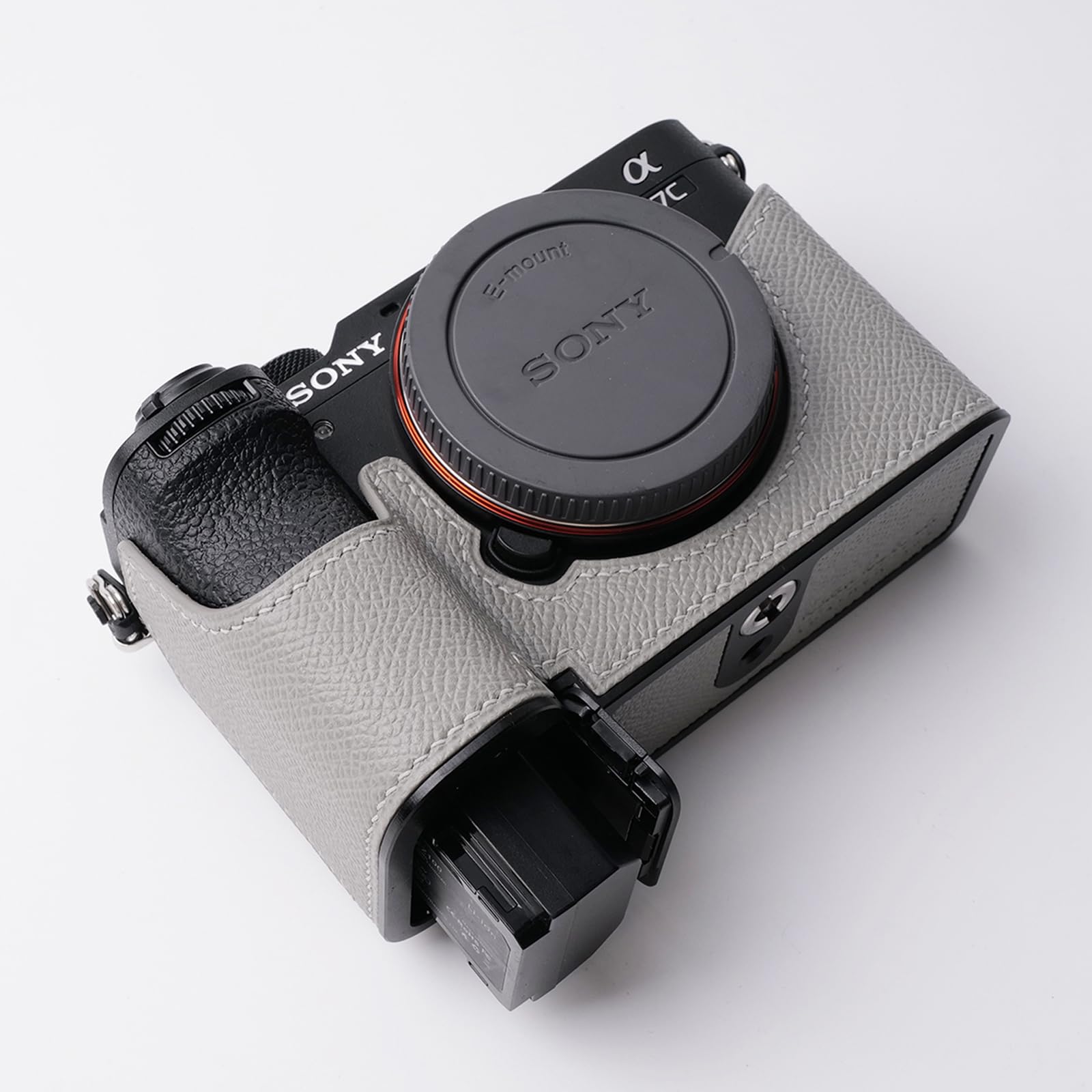Amazon.co.jp: Iborrys - カメラ専用本革ハーフケース Sony A7C Mark