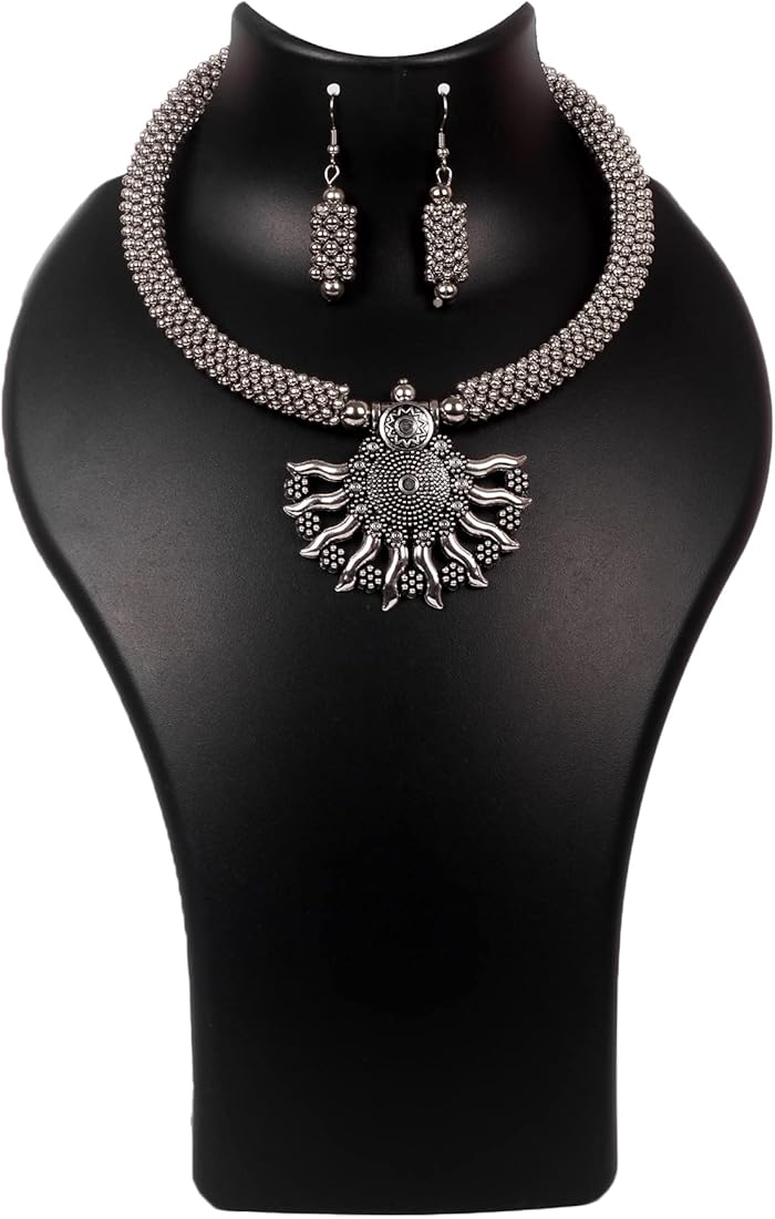 アクセサリー kc Buy OXIDIZED PENDANT CHAIN JEWELRY SET/ CULTURAL KODAVA THALI