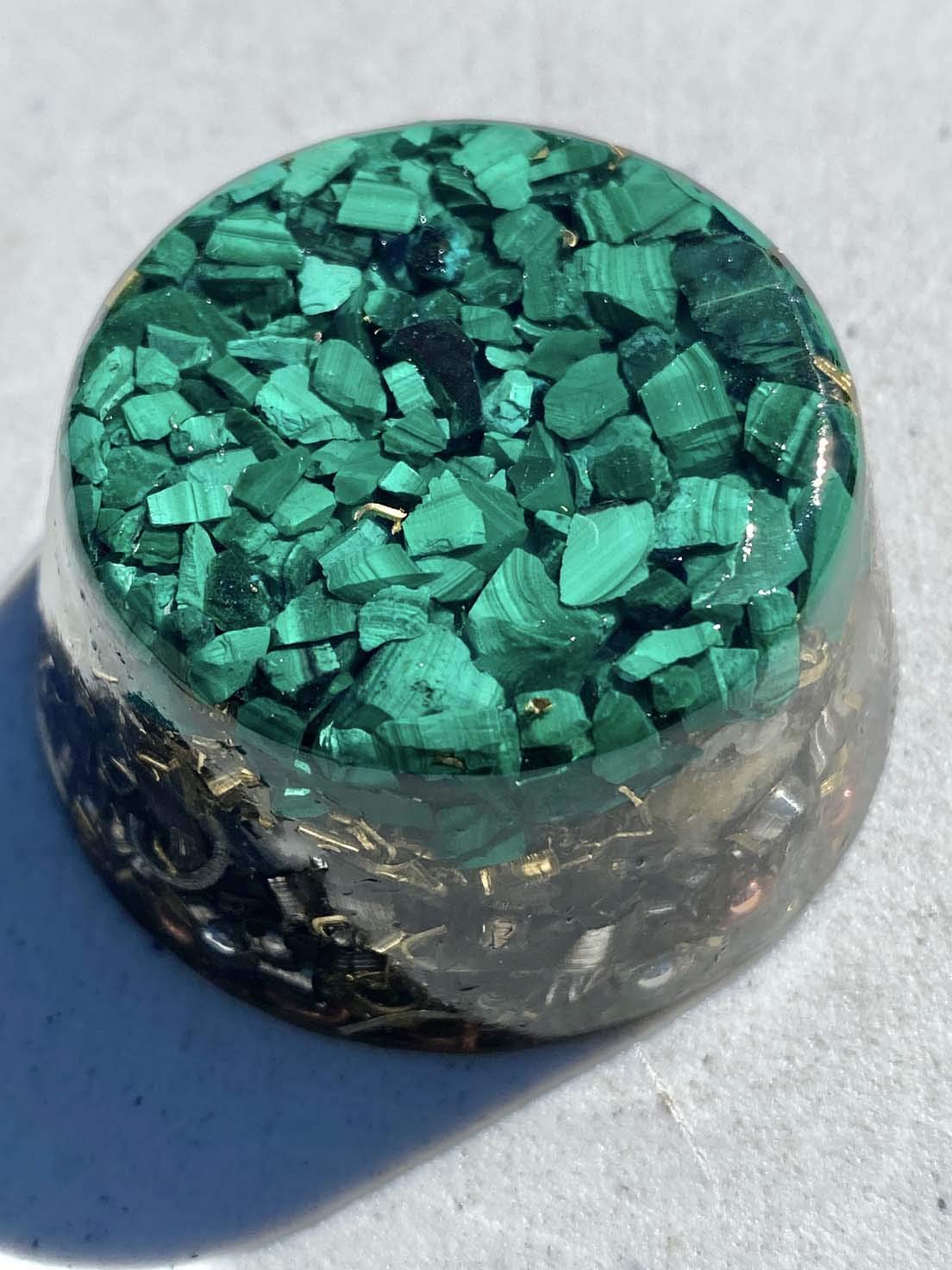 Rise Perspective Malachite Orgone Generator Energy Accumulator 528Hz/7.83Hz/Advance Harmonics Many Beautiful Ingredients and Colors!! (Malachite)
