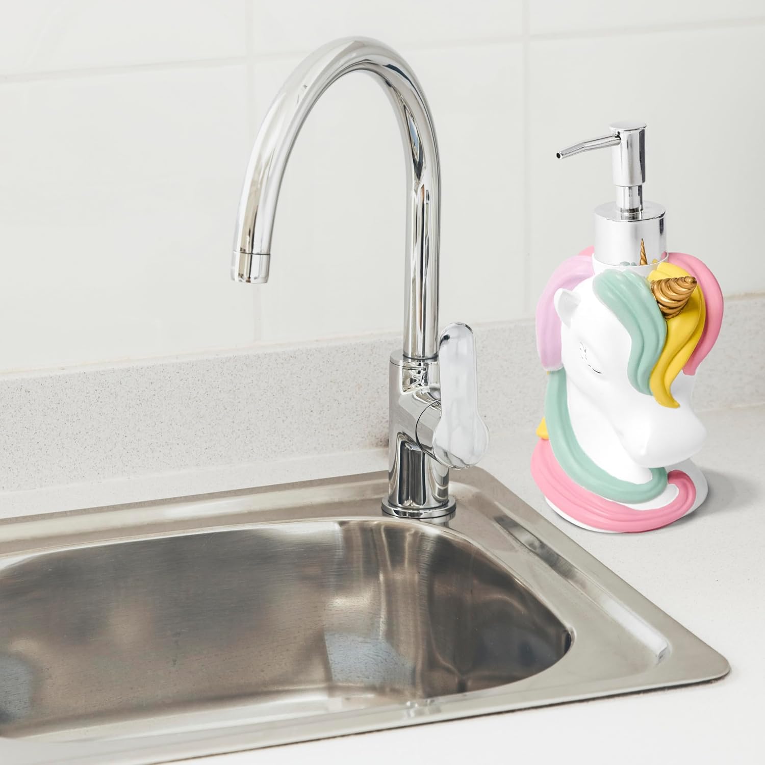 Unicorn Soap Dispenser, Cute Soap Dispenser, Unicorn Bathroom Decor, Hand Soap, Shampoo, Shower Gel Dispenser, Suitable for Bathrooms, Kitchen Countertops, Bathroom Accessories (Unicorn)