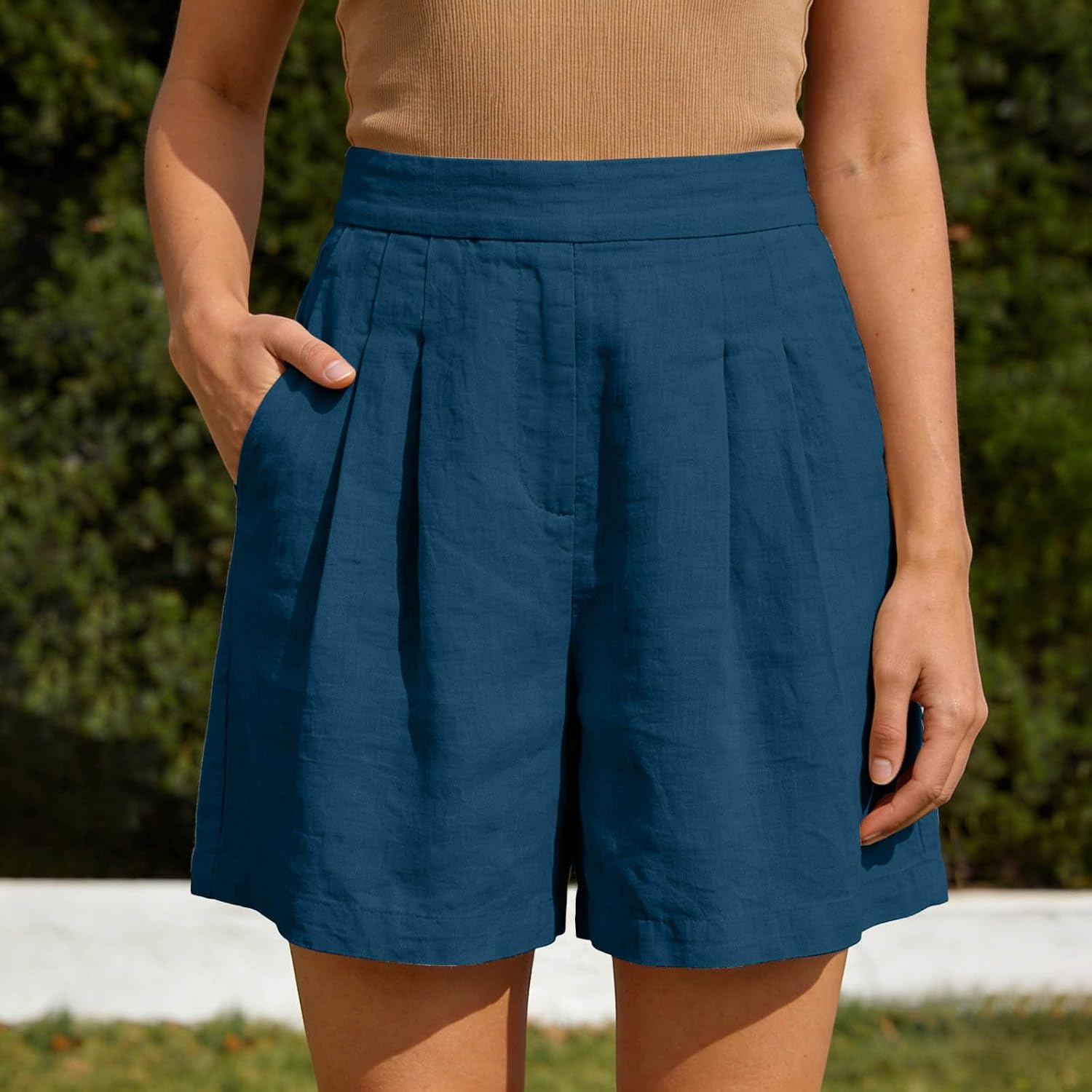 Women Pleated High Waist Shorts Summer Causal Wide Leg Vacation Shorts with Pockets Loose Fit Solid Color Clothing