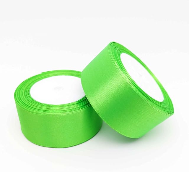 GAKA FAVOR Satynowa wstążka zielona, 38 mm, 22 m, dekoracyjna taśma prezentowa, szeroka wstążka, wstążka materiałowa na wesele, chrzciny i prezenty urodzinowe (2 rolki)