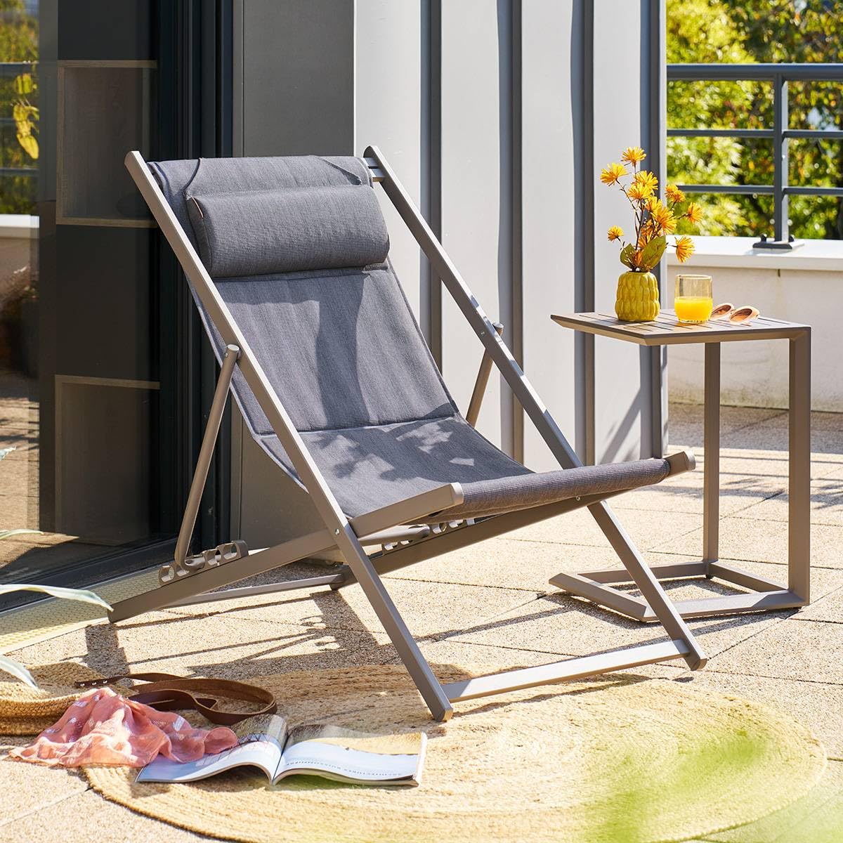 Hespéride - Chilienne de Jardin empilable Pliable lunivia café