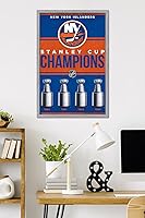 Vista 31 de Trends International NHL New York Islanders - Champions 23 Wall Poster, 34L x 22.4W, Mahogany Framed Version