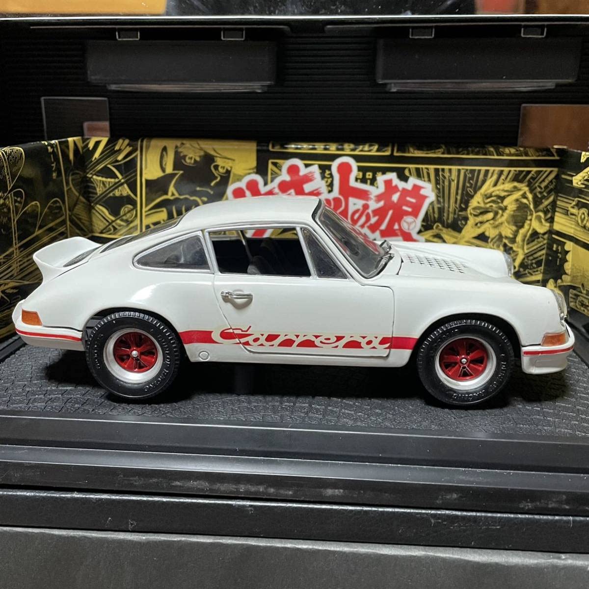 絶版未開封 京商 1/18サーキットの狼 ポルシェ911カレラRS 早瀬左近 絶版未開封 京商 1/18サーキットの狼 ポルシェ911カレラRS 早瀬