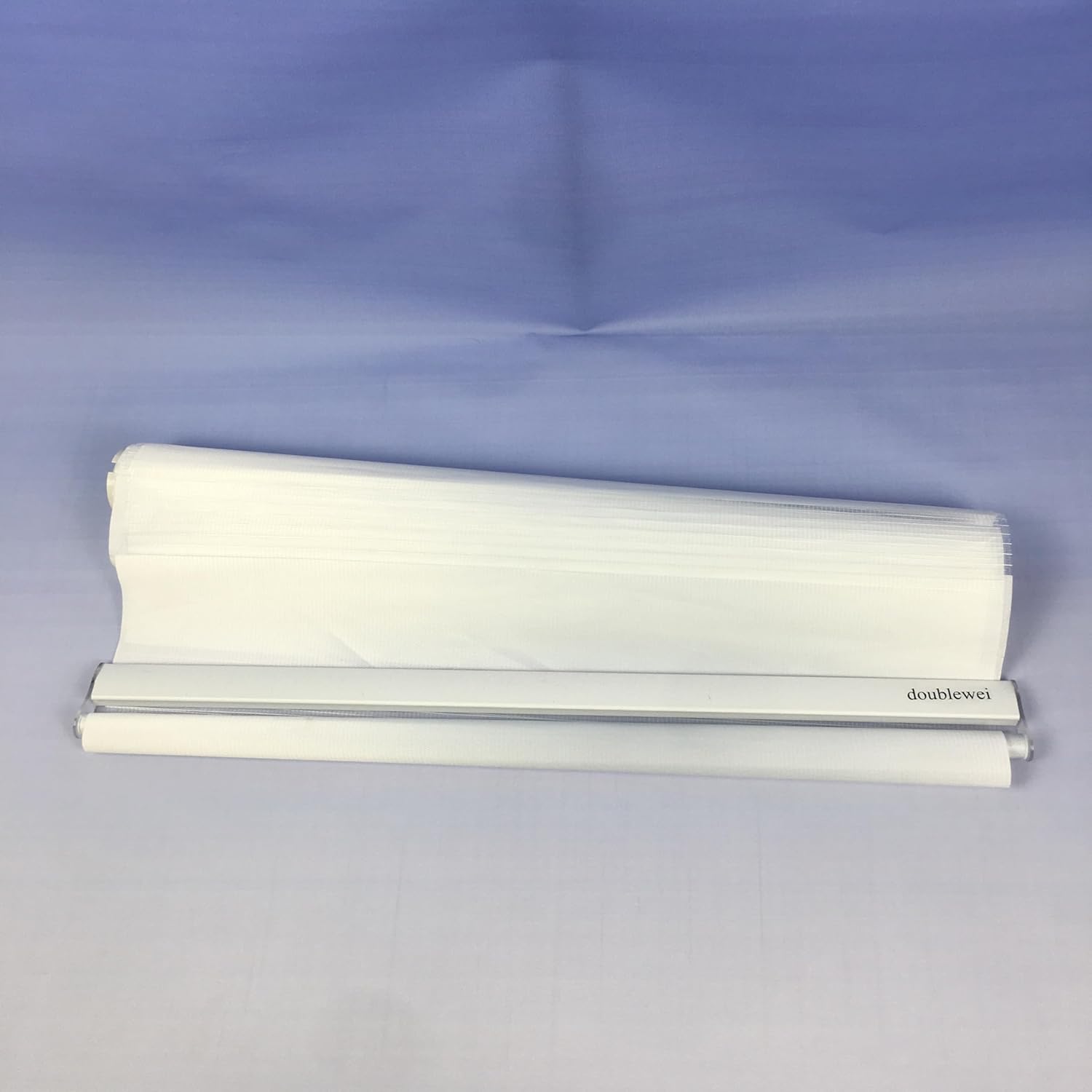doublewei draperies Double-layered, lightweight white roller blinds, suitable for home and office use.