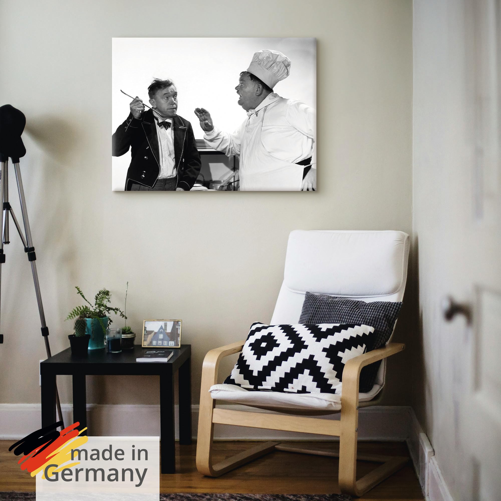 ARTLAND Wanddeko Leinwand Bilder Wandbild 80x60 cm Dick Doof Die Leibköche seiner Majestät Film Filmszene Stars T1OC