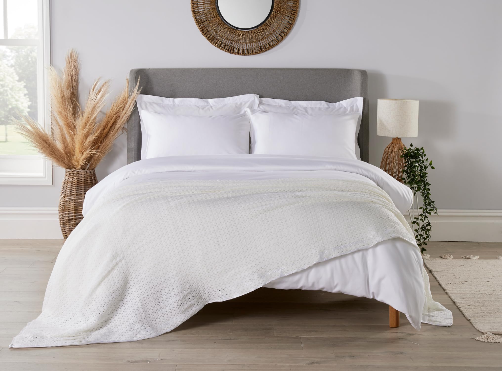 Diana Cowpe White Cellular Blanket Single Bed/Adult Size Cellular Blanket Large | Single Bed Blanket 180 x 230cm (White)