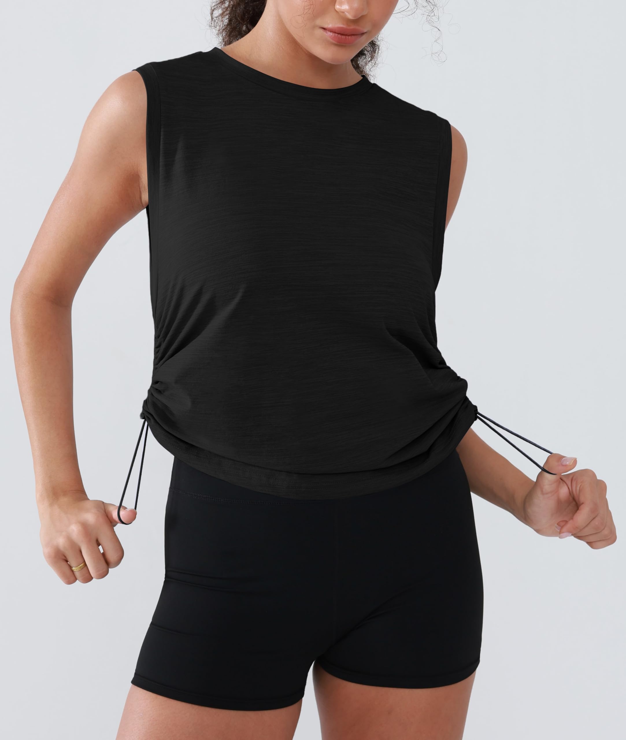 YIPINK Women's Workout Tank Tops 2025 Summer Yoga Shirts Athletic Top Gym/Running Cropped Tank Tops Black