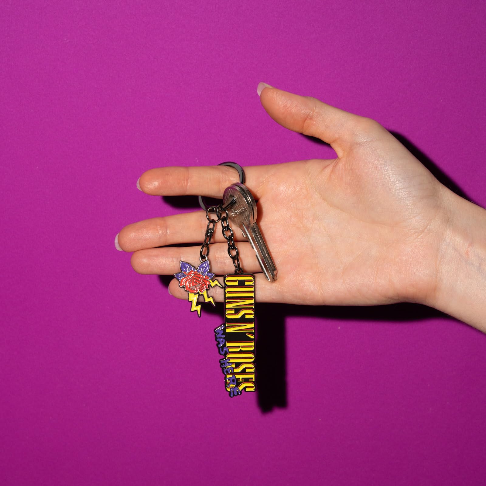Grupo Erik Keyring - Guns N Roses Merch | Official Merchandise Guns And Roses Gifts Under 10 Pounds, Keychain Music Gifts For Men, Cute Keyring, Cool Keyrings