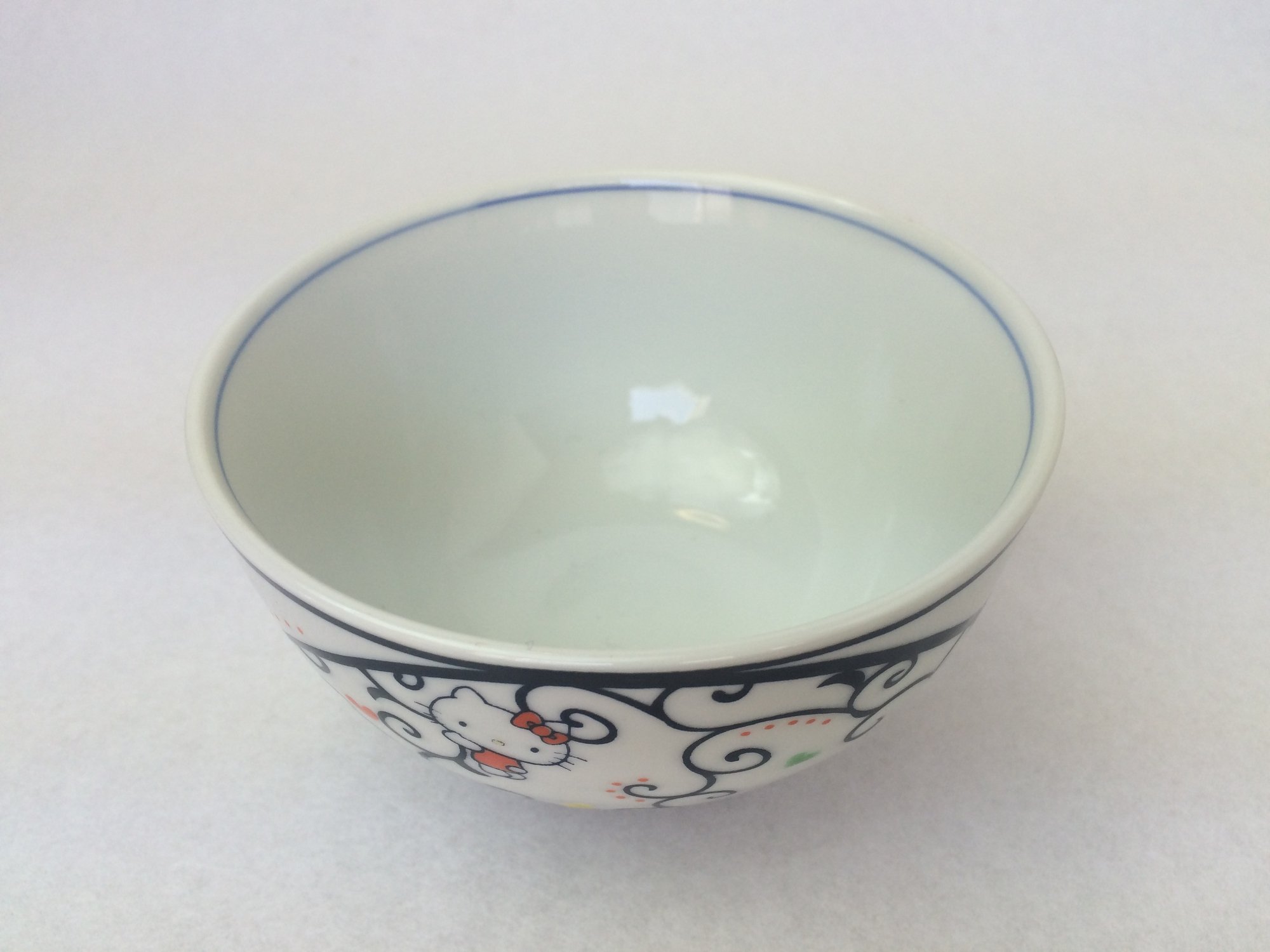???????? Maruzen Iwata Shoten KM-01 Tea Bowl, Arabesque Hello Kitty