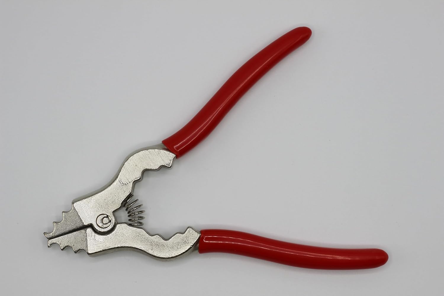 Creative Hobbies Malleable Iron Chain Pliers for Lighting & Chandeliers - 7 Inch with Rubber Grip